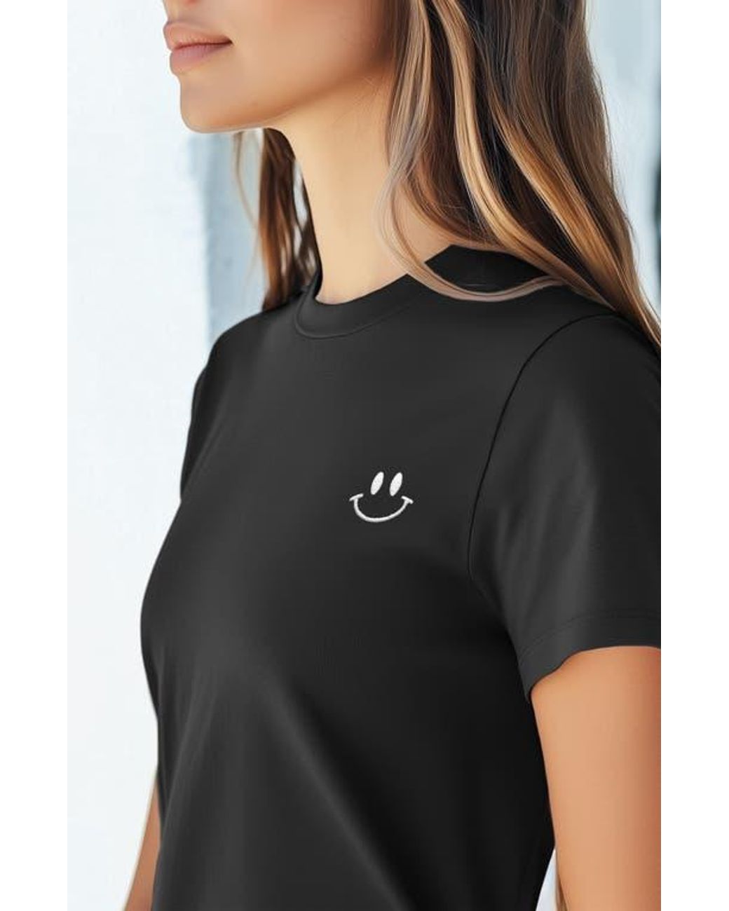 Alix Black Smile Face Tee