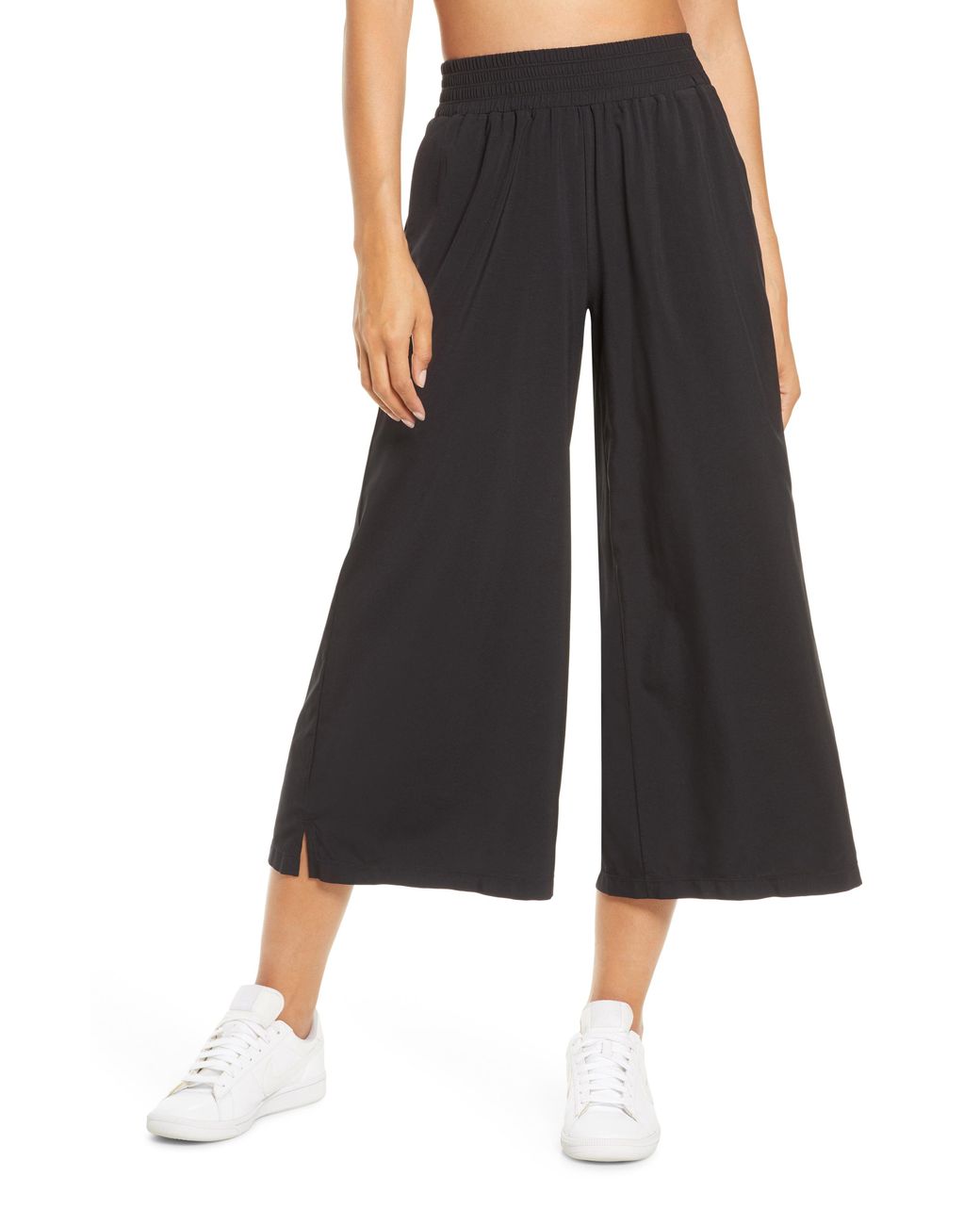 zella getaway cargo pants