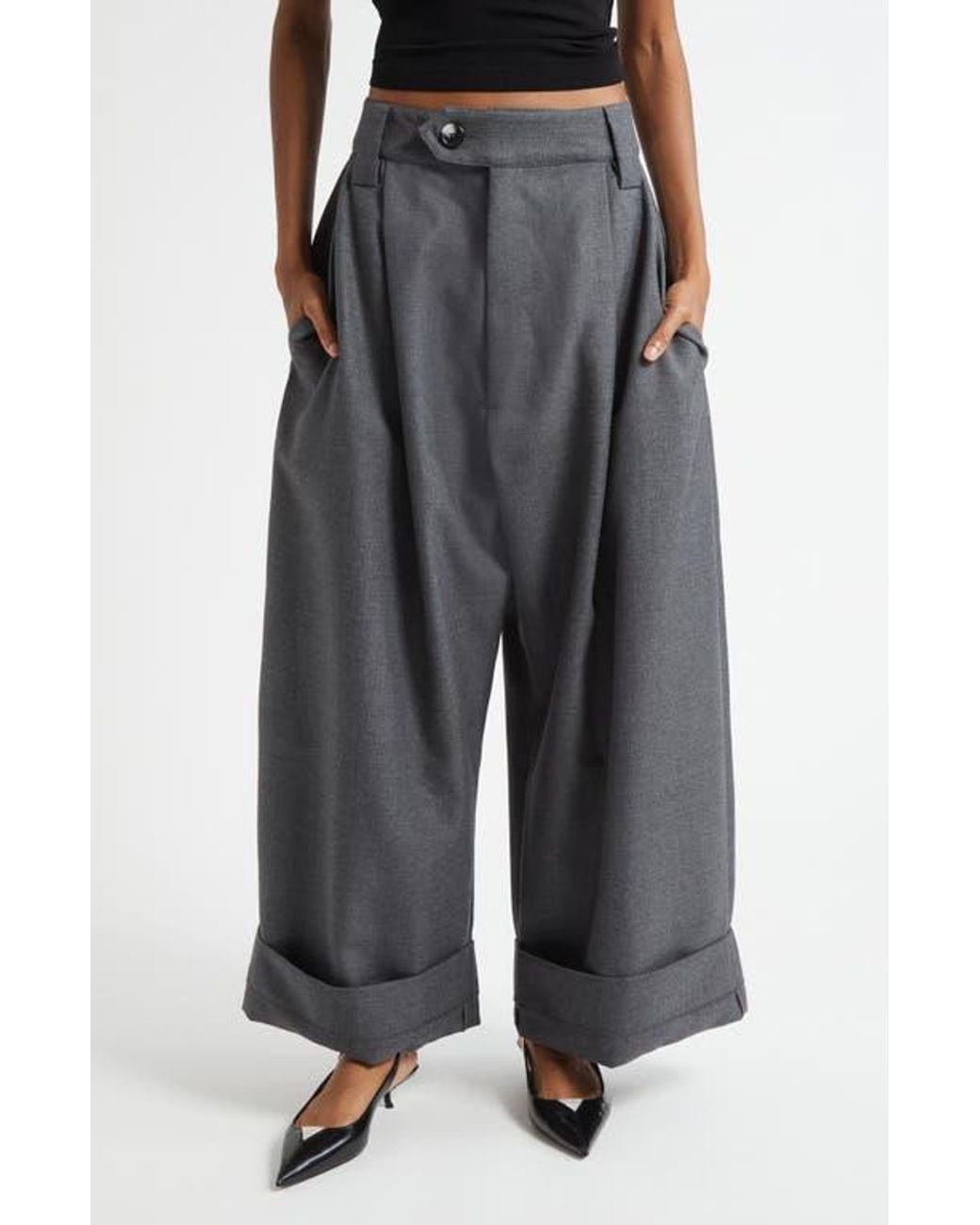 VAQUERA Baby Pleated Low Waist Wide Leg Trousers in Gray | Lyst
