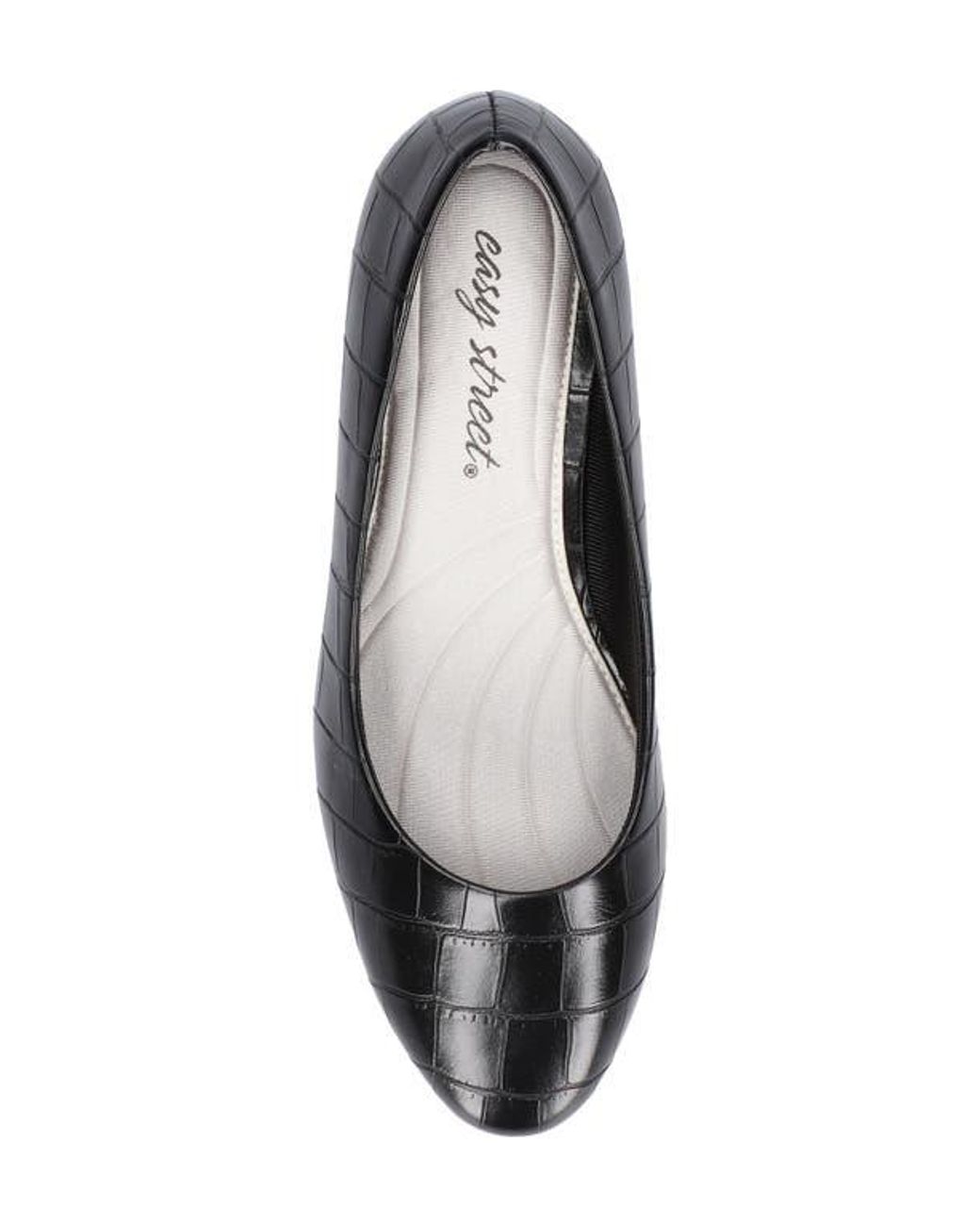 Easy Street Black Ballari Round Toe Pump