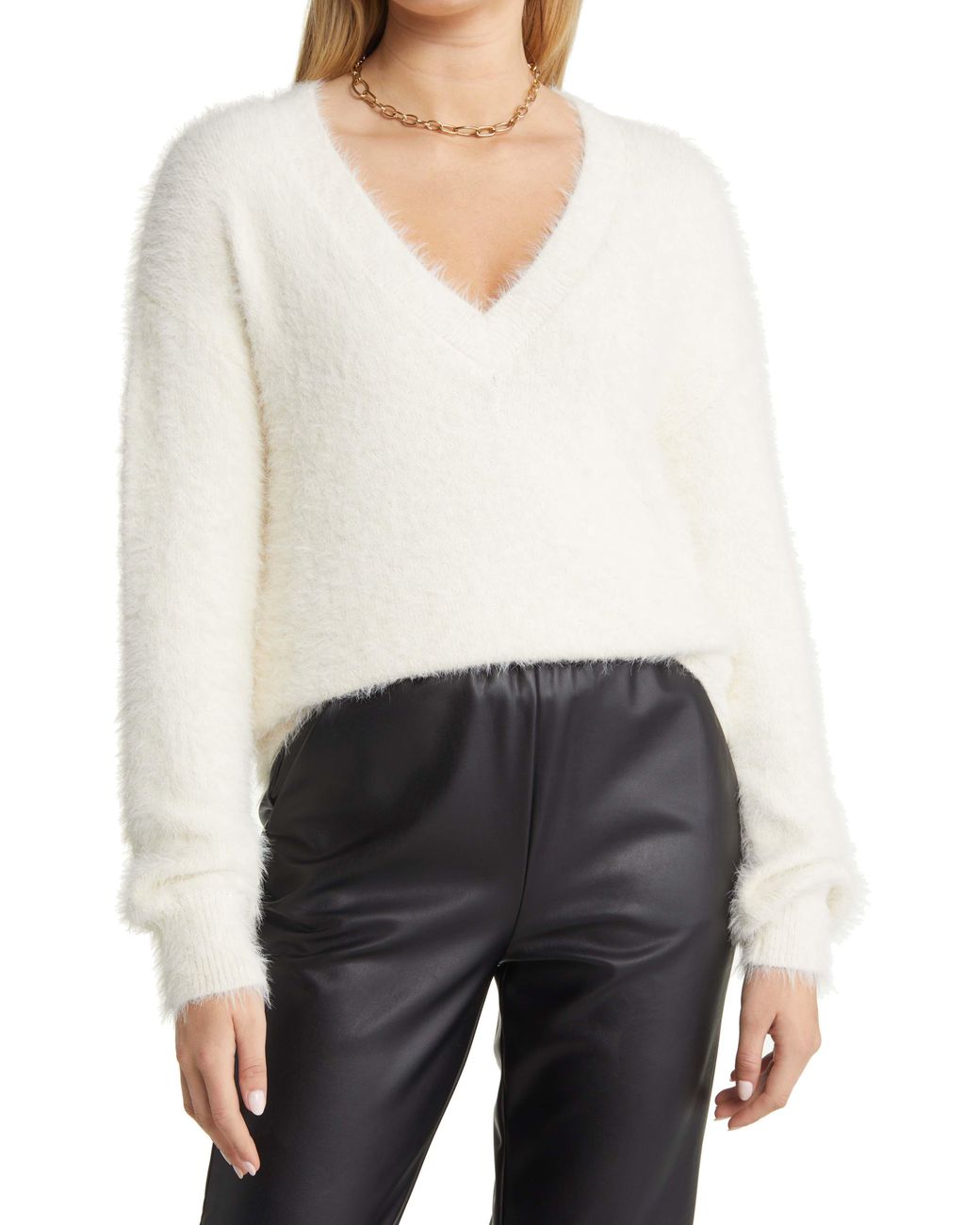 Halogen fuzzy top v neck sweater