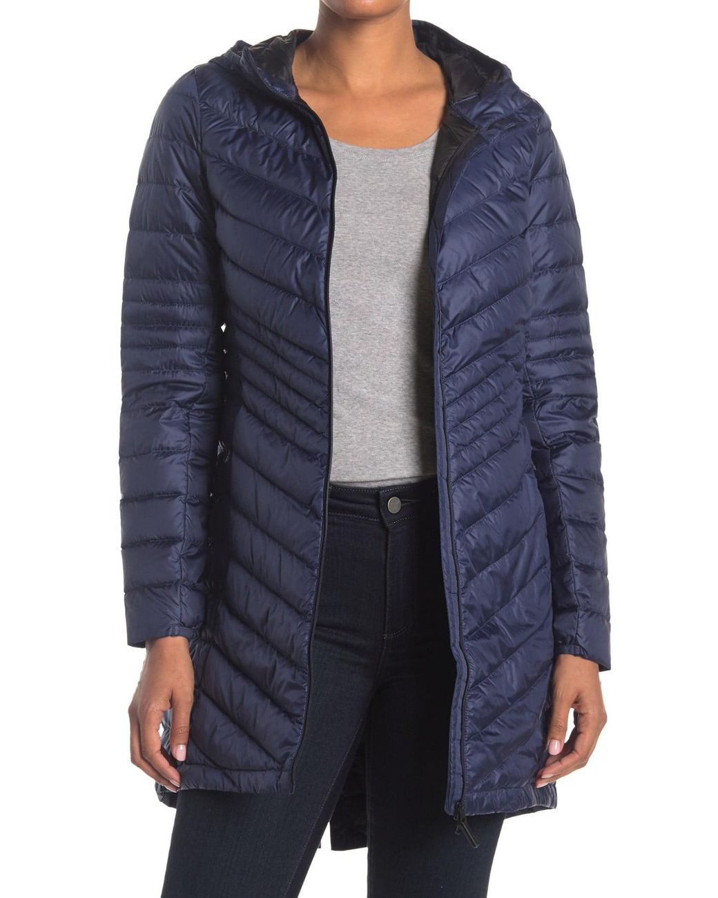 Lolë Synthetic Claudia Hooded Down Puffer Jacket in Blue - Lyst