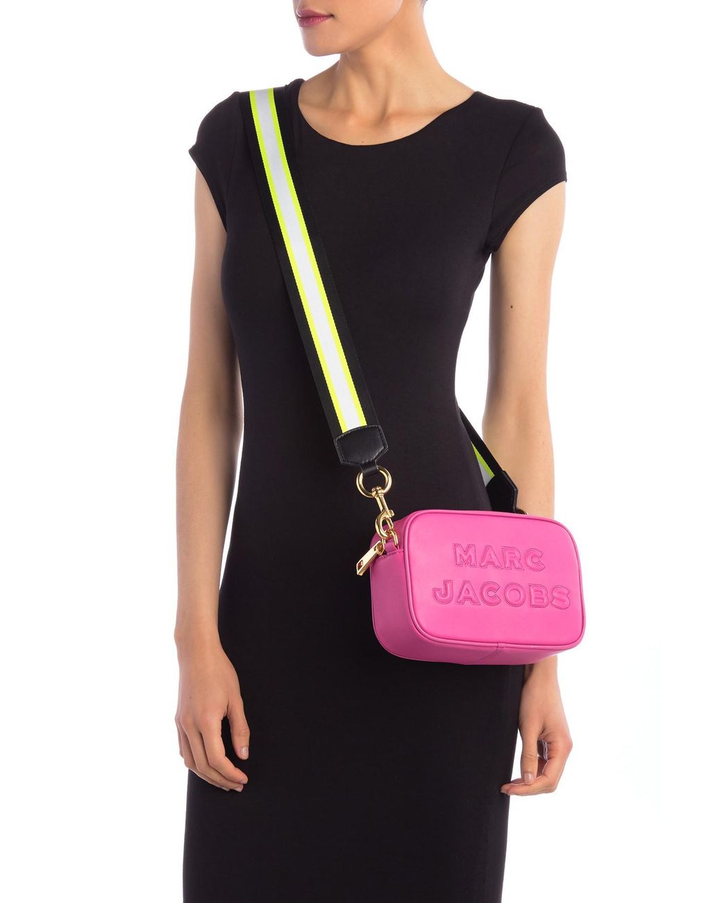 Marc Jacobs Round Leather Crossbody Bag Pink Pony-style calfskin ref.593303  - Joli Closet