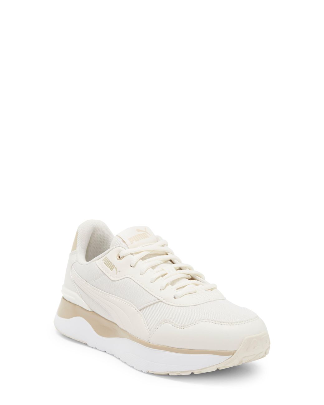 PUMA R78 Voyage Sneaker in White Lyst