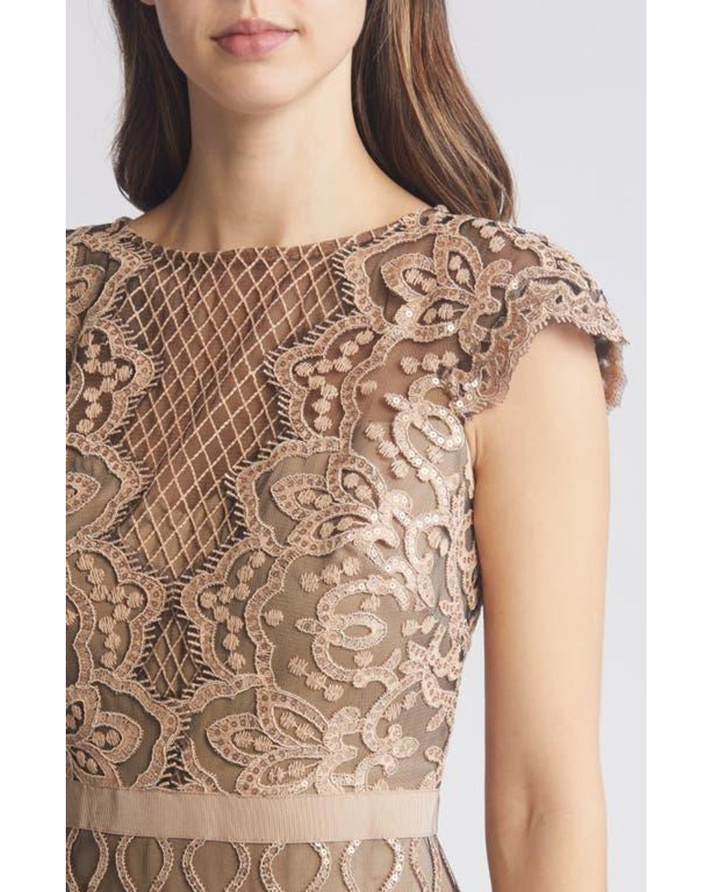 パーティードレス TadashiShoji  Sequin Corded Lace Cocktail Sheath Dress Tadashi Shoji Sequin Corded Lace Cocktail Sheath Dress