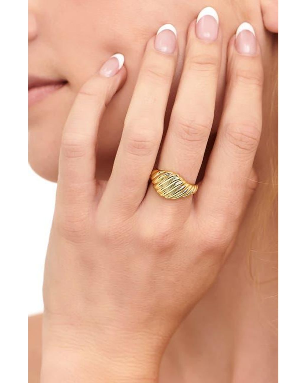 DEVATA Metallic Tapered Rope Band Ring