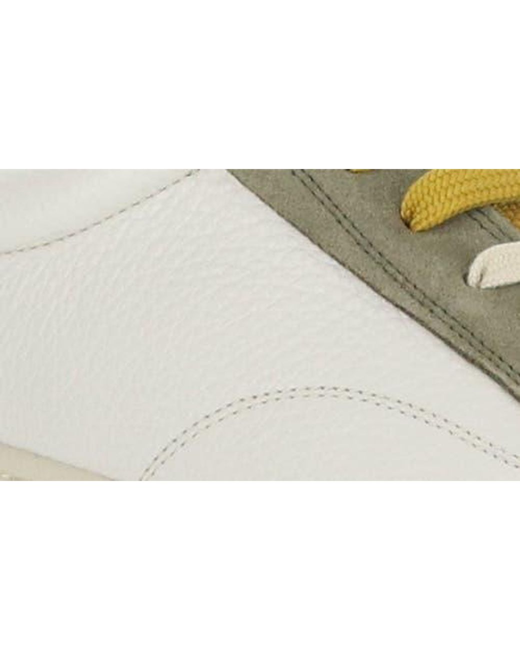 Ambitious White 11218 Low Top Sneaker for men