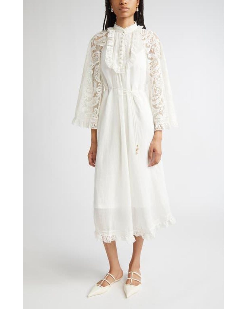 lace cape maxi dress Chantilly Bridal Cape L-XXXL main image 1