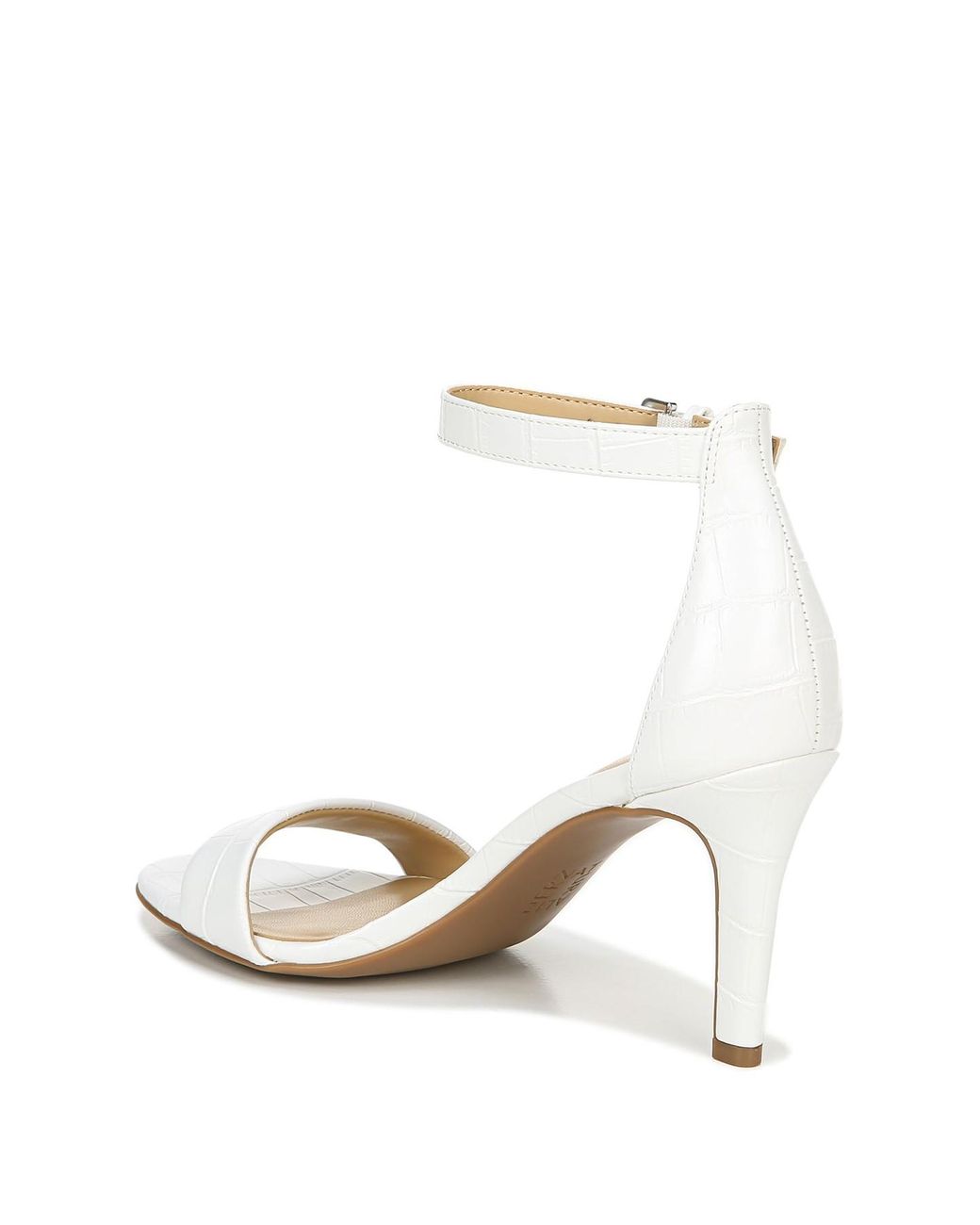 naturalizer leah sandal