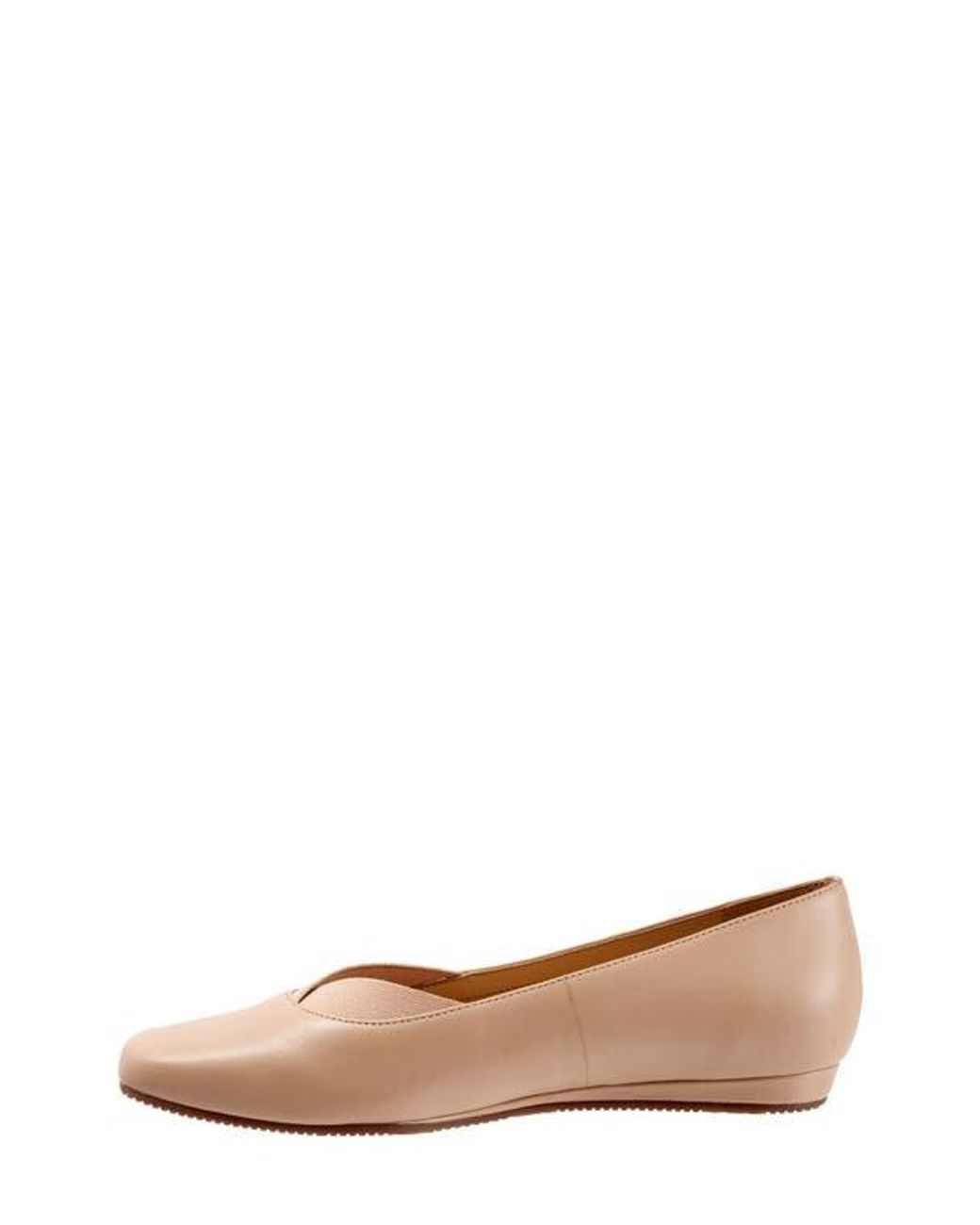 Softwalk® Brown Vianna Flat