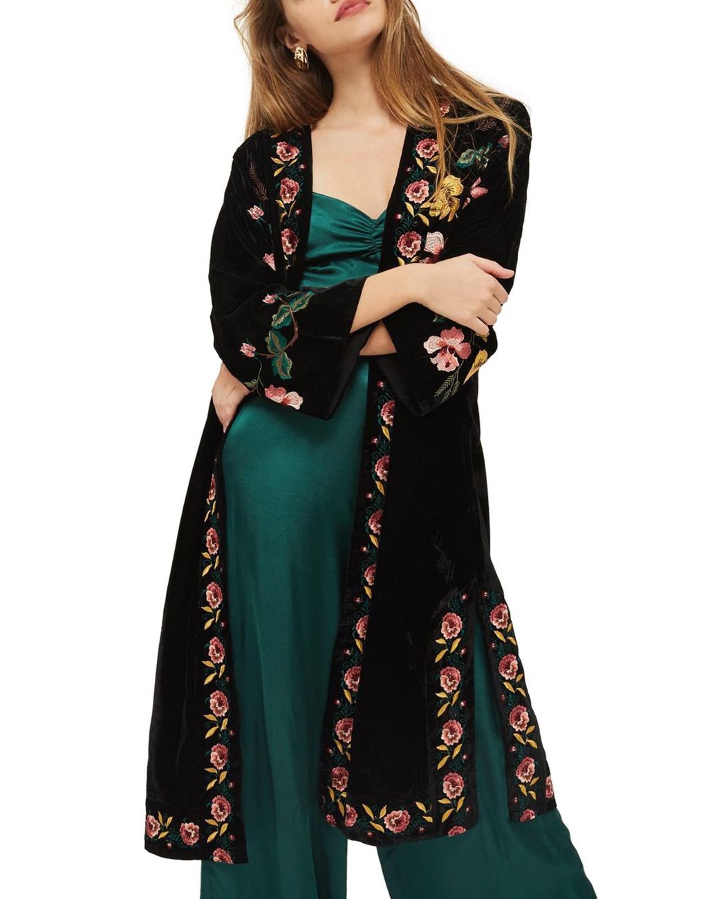 TOPSHOP Floral Embroidered Velvet Kimono in Black | Lyst