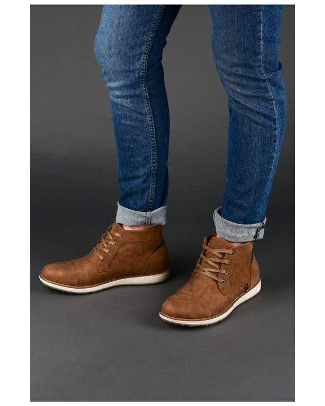 Vance Co. Black Austin Cap Toe Chukka Boot for men