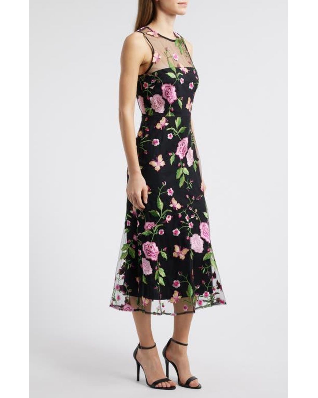 strapless open back dress Plus-Size Romantic And Elegant Floral Embroidered Fit-and-Flare Wedding  Dress With Open Back main image 1