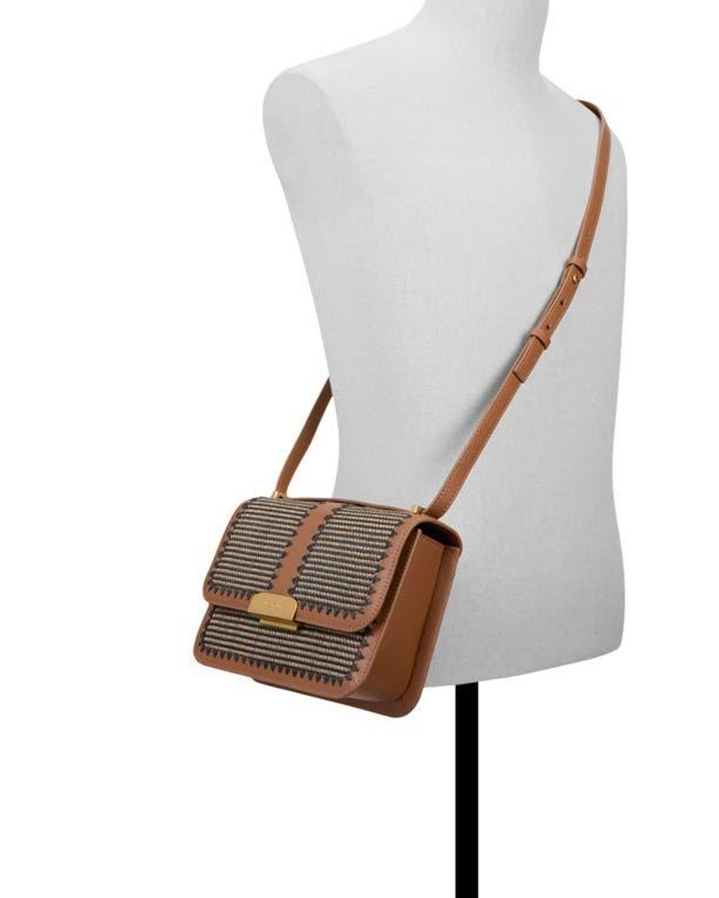 Ted Baker ダーシー レザークロスボディバッグ Ted Baker Darceyy Cross-Body Bag