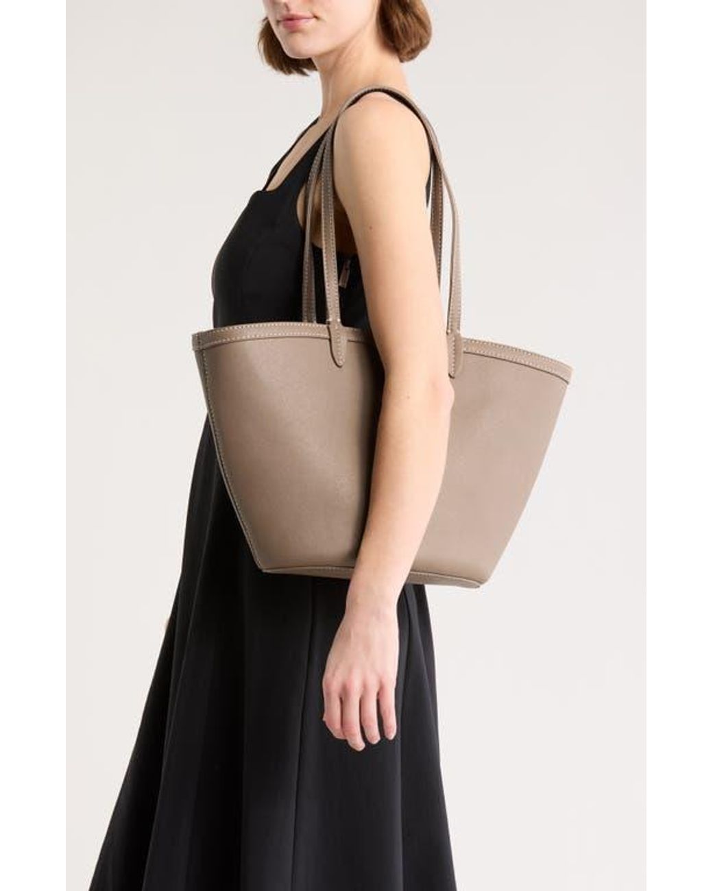 Sam Edelman ★ Elcie Woven Large Tote Bag Sam Edelman Elcie Woven Large Tote Bag - Tote Bags - BeyondStyle