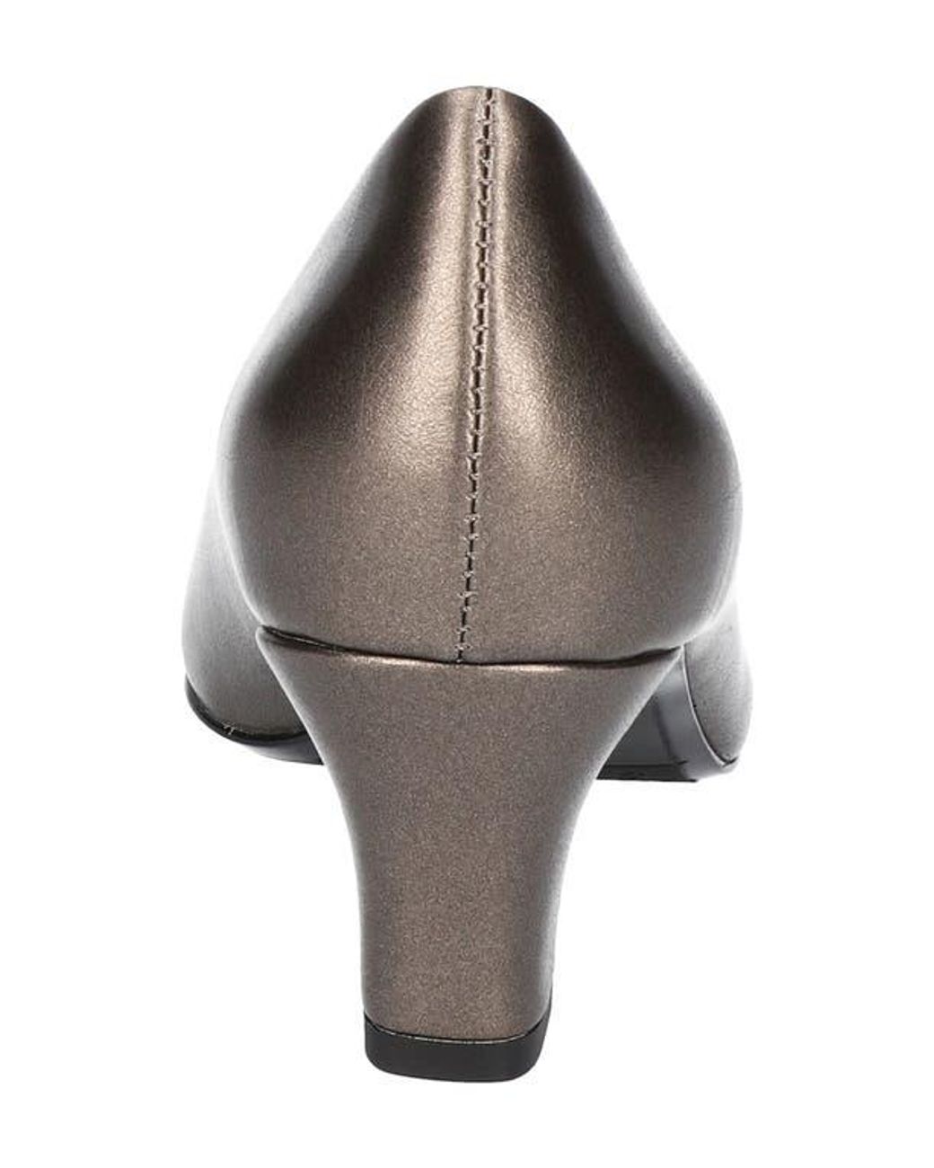 Easy Street Brown Elegant Round Toe Pumps