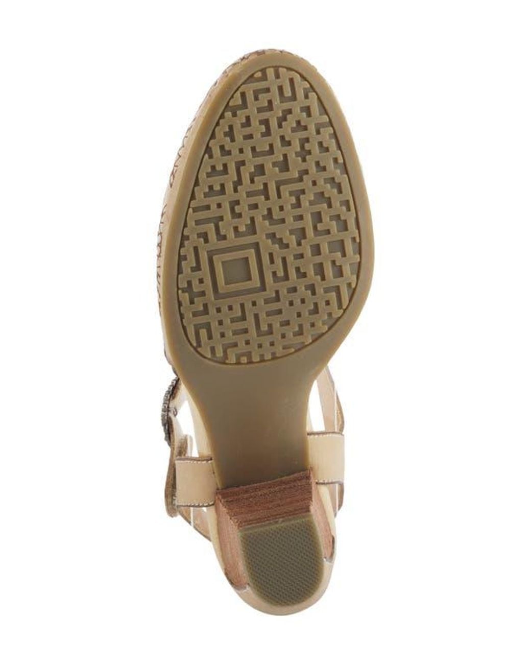 Spring Step Metallic Eiloota Pump