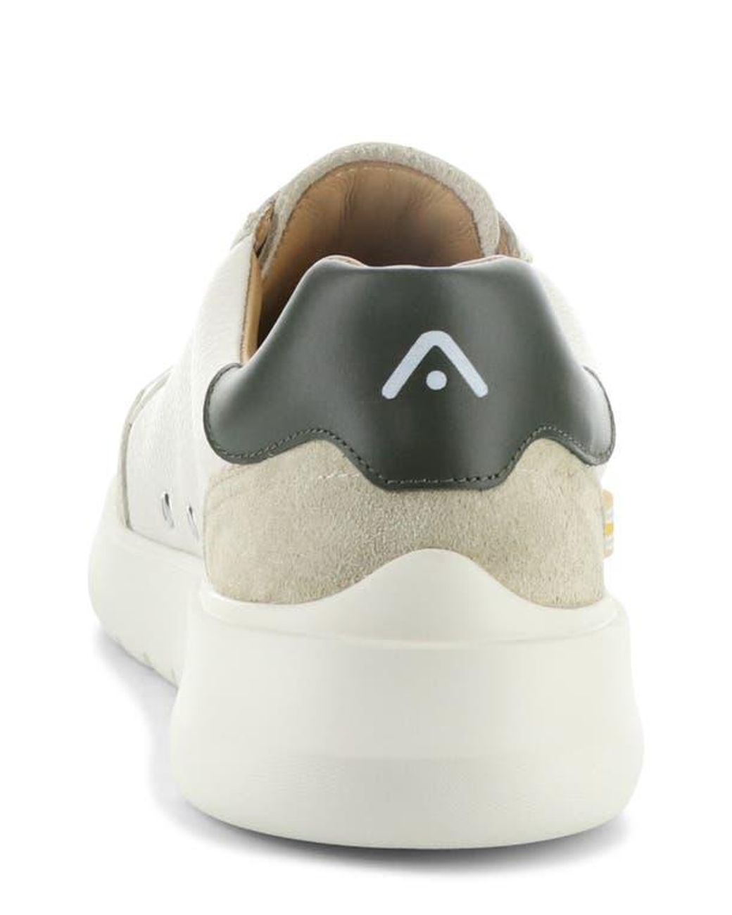 Ambitious White 13721A Low Top Sneaker for men