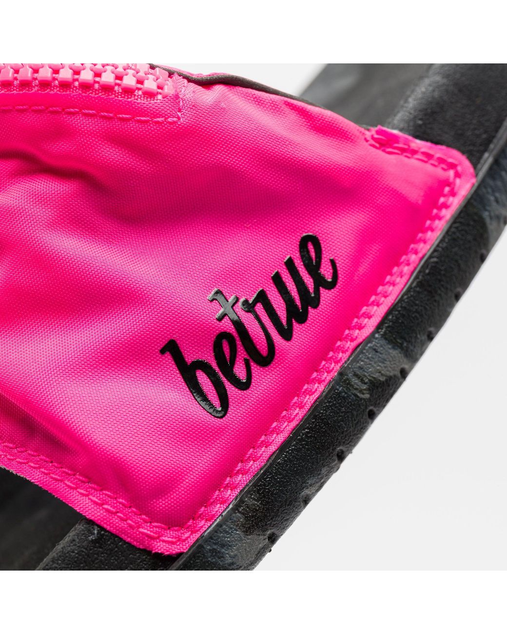 Nike Betrue Offcourt Slide in Pink for Men - Lyst