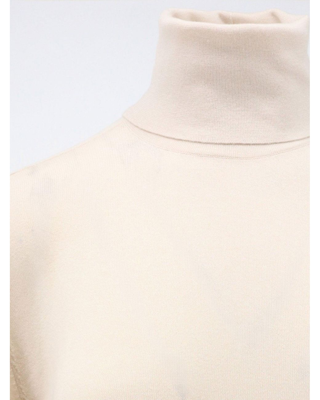 Loro Piana White Cashmere Piuma Turtleneck