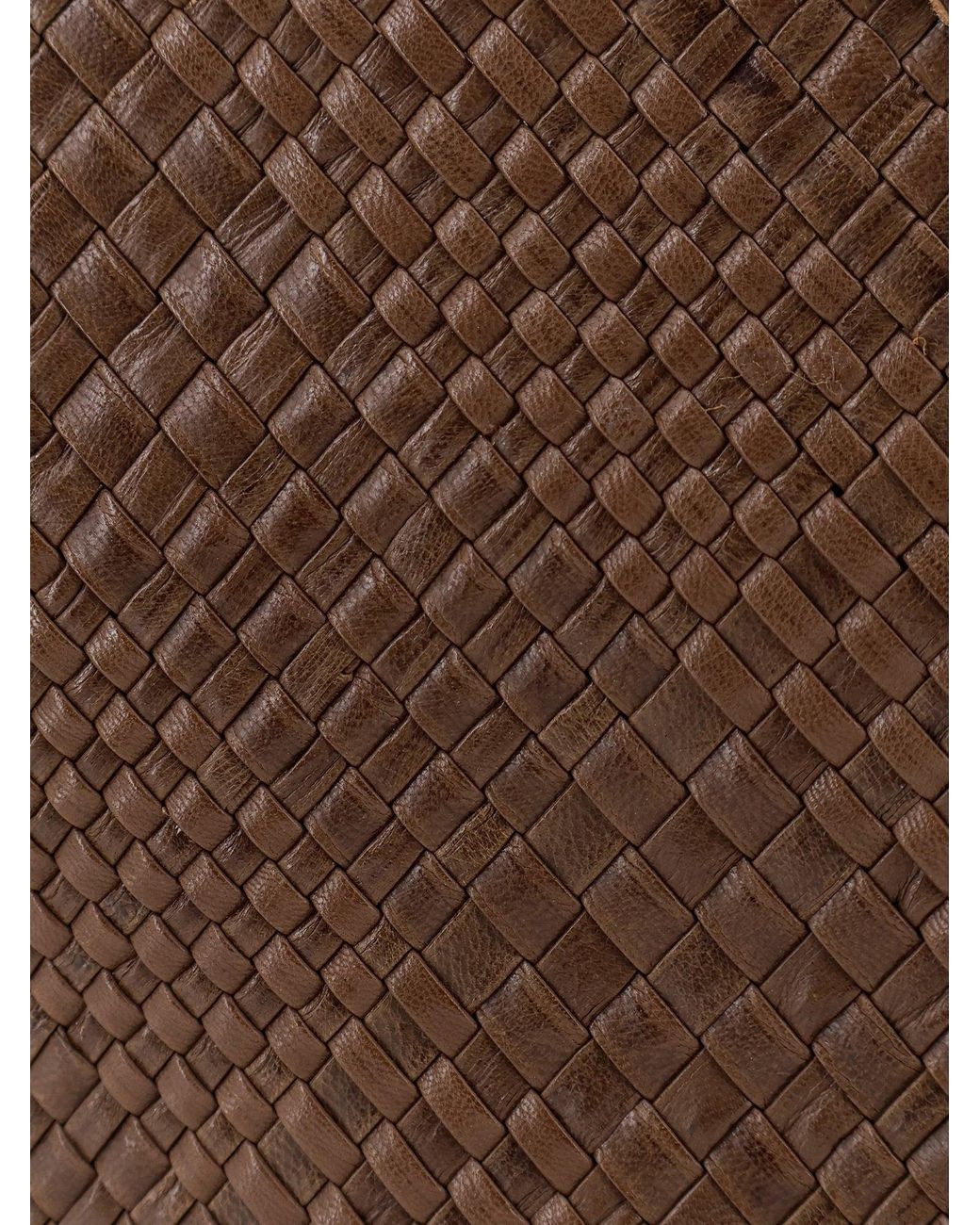 IBELIV Brown Trinity Medium Vegetable-Tanned Leather Shoulder Bag With A Woven Pattern