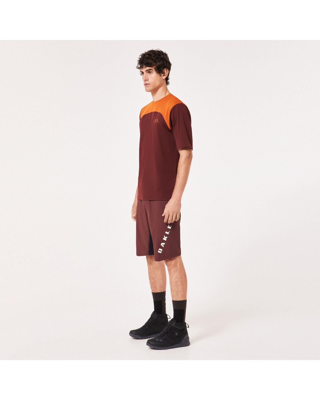 Oakley Red Free Ride Short - Color: Grenache for men