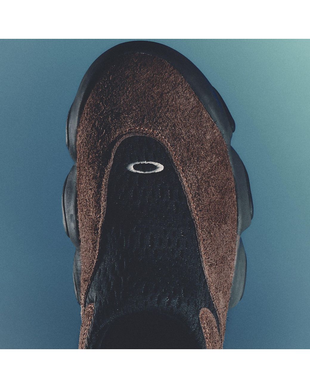 Oakley Brown Factory Team Suede Flesh for men