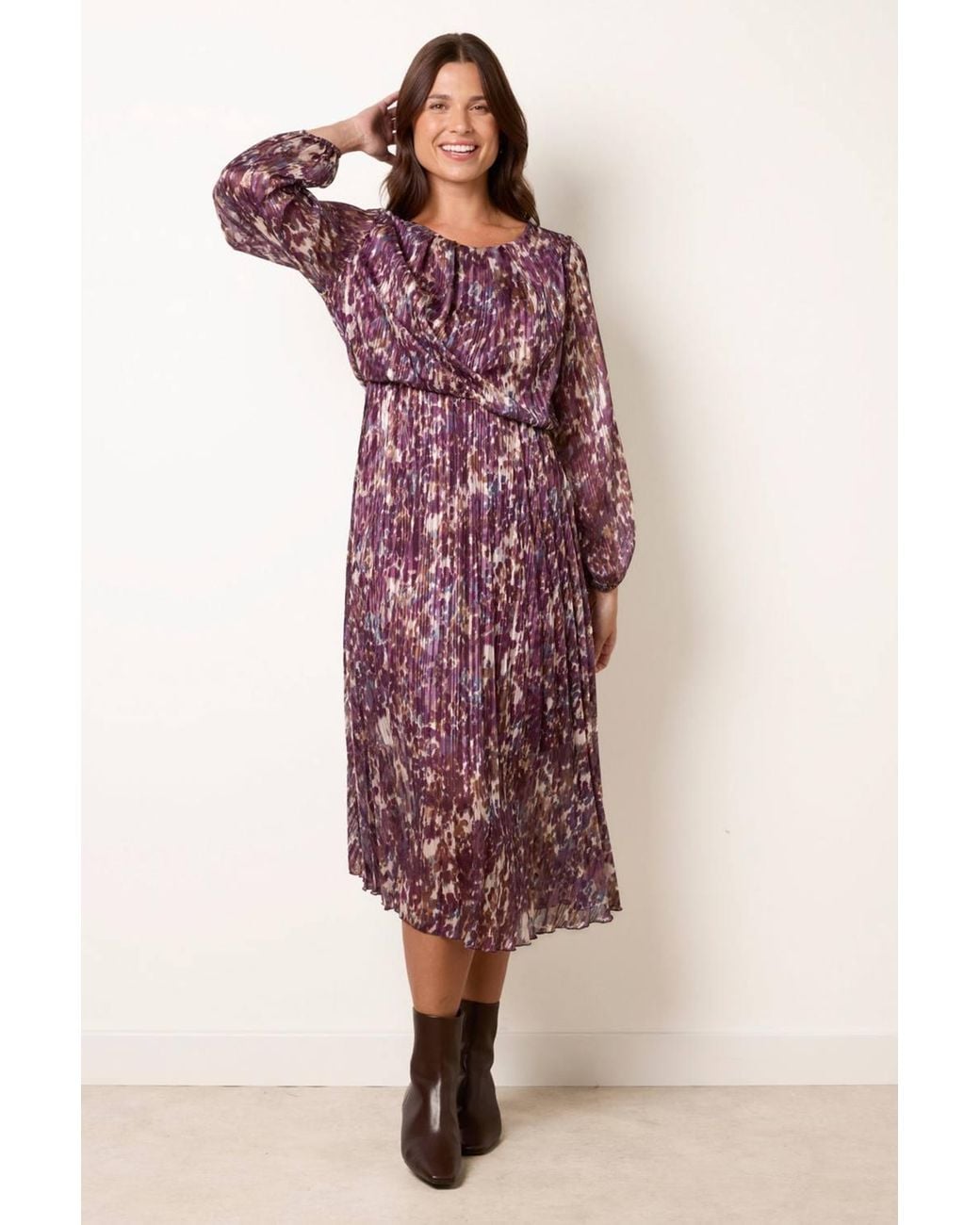 Blue Vanilla Red Elasticated Waist Long Sleeve Round Neck Midi Dress