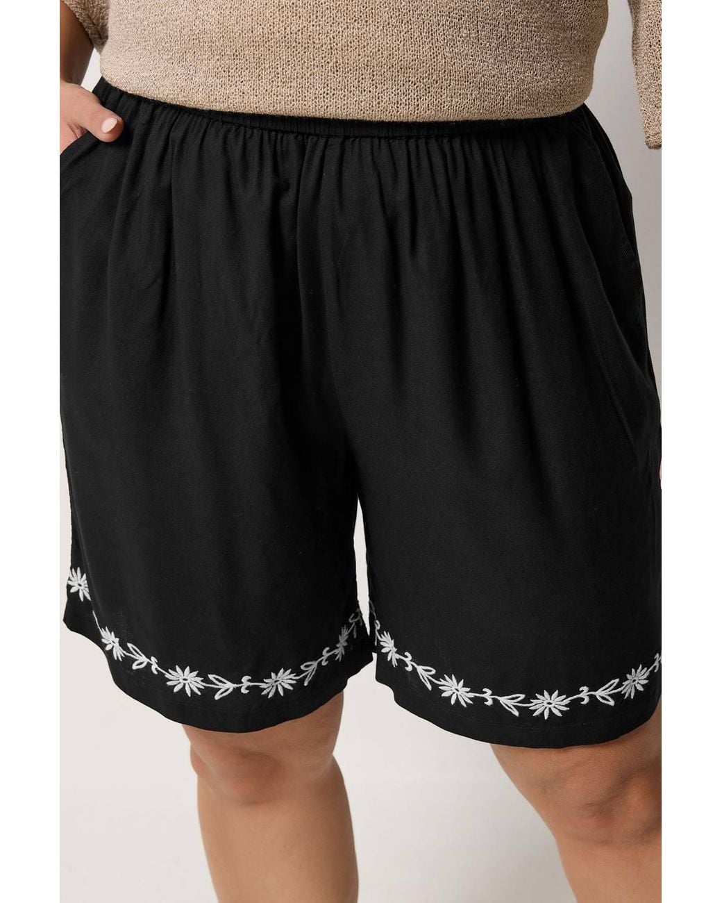 Yours Black Floral Embroidered Hem Shorts