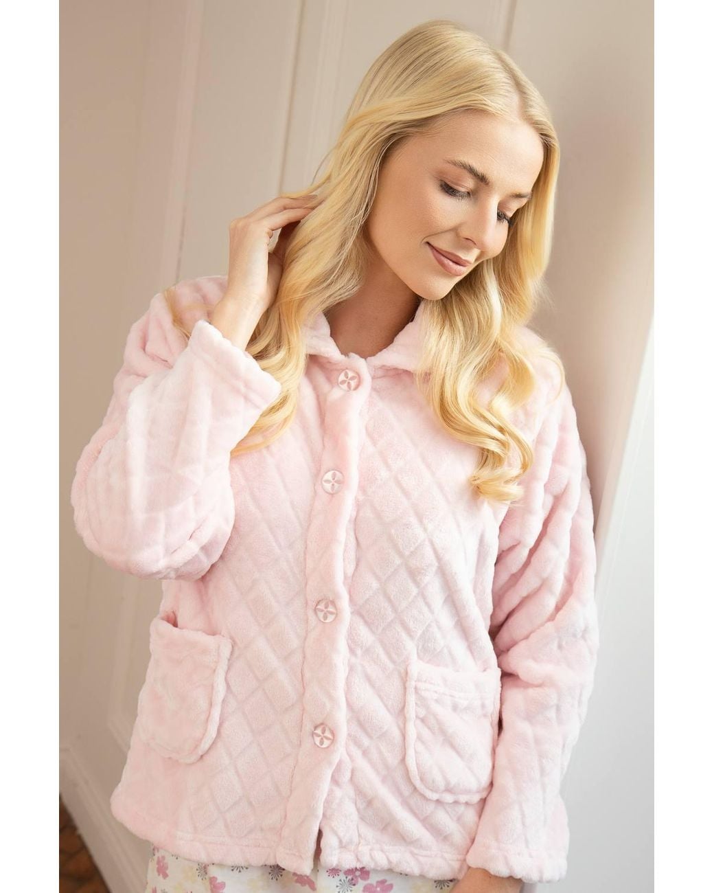 CAMILLE Pink Classic Supersoft Diamond Print Button Up Bed Jacket