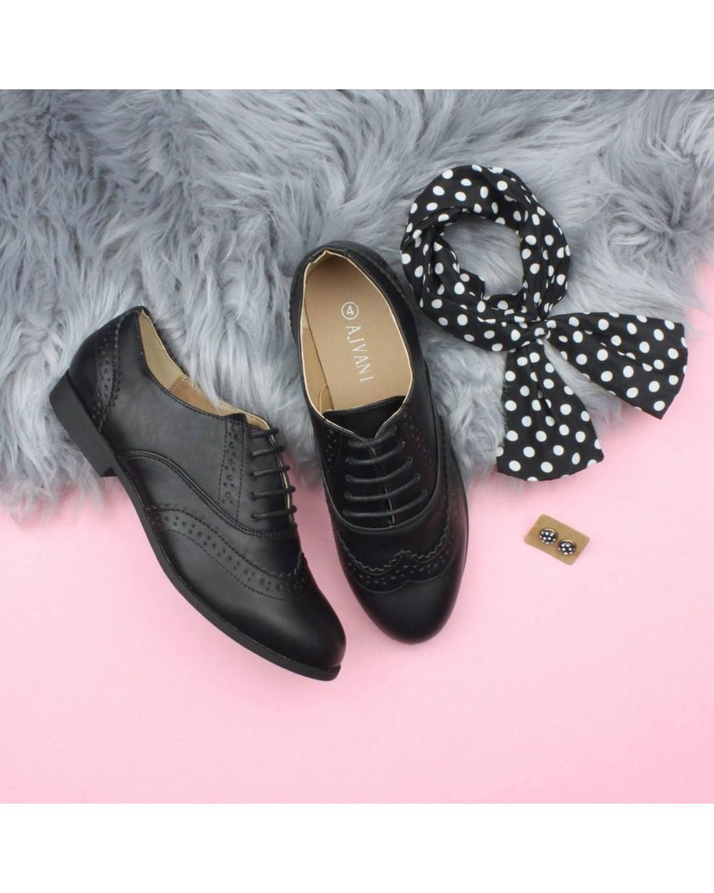 AJVANI Black Flat Heel Lace Up Oxfords Brogues