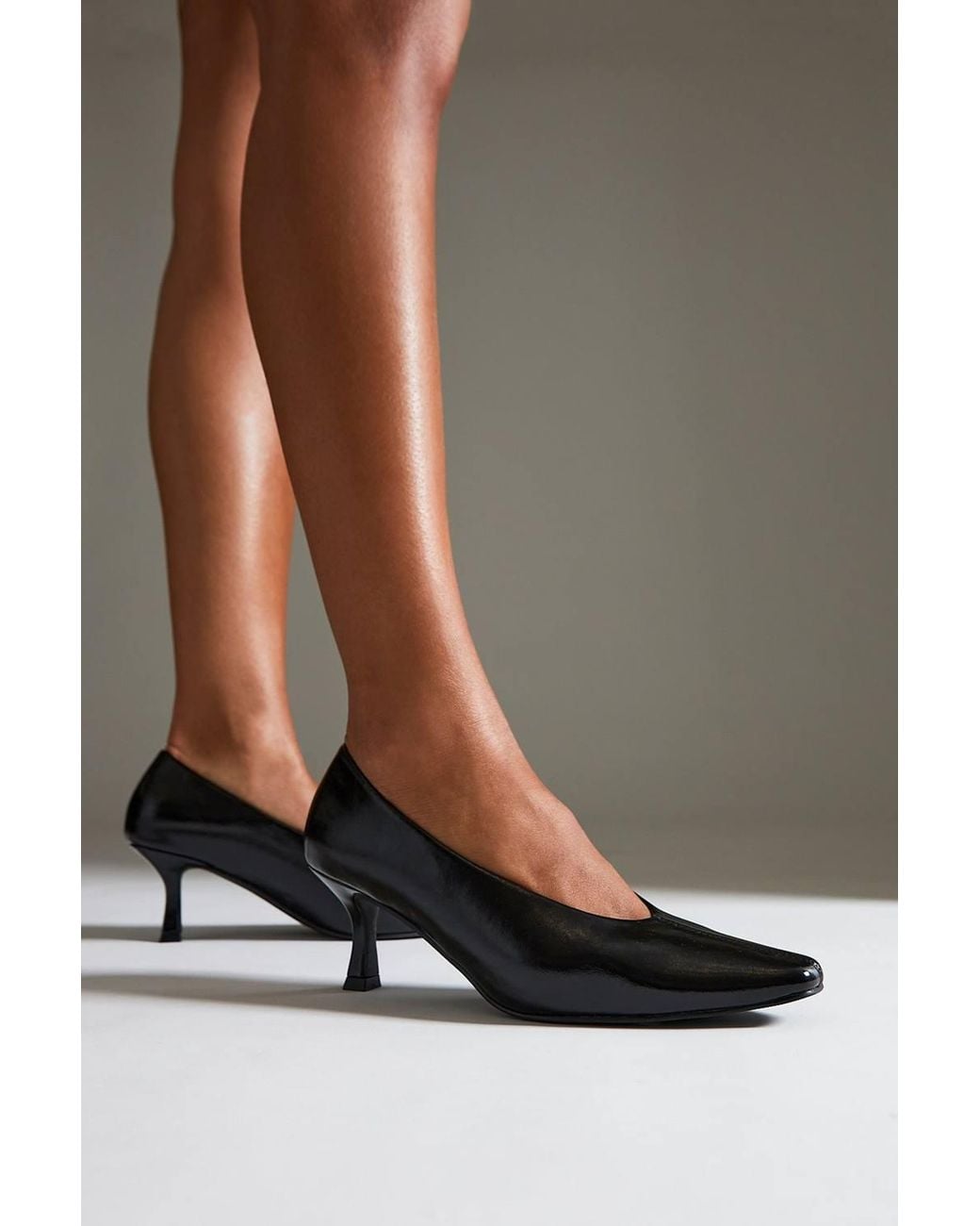 Linzi Black Delaney Faux Leather Square Toe Court Heels