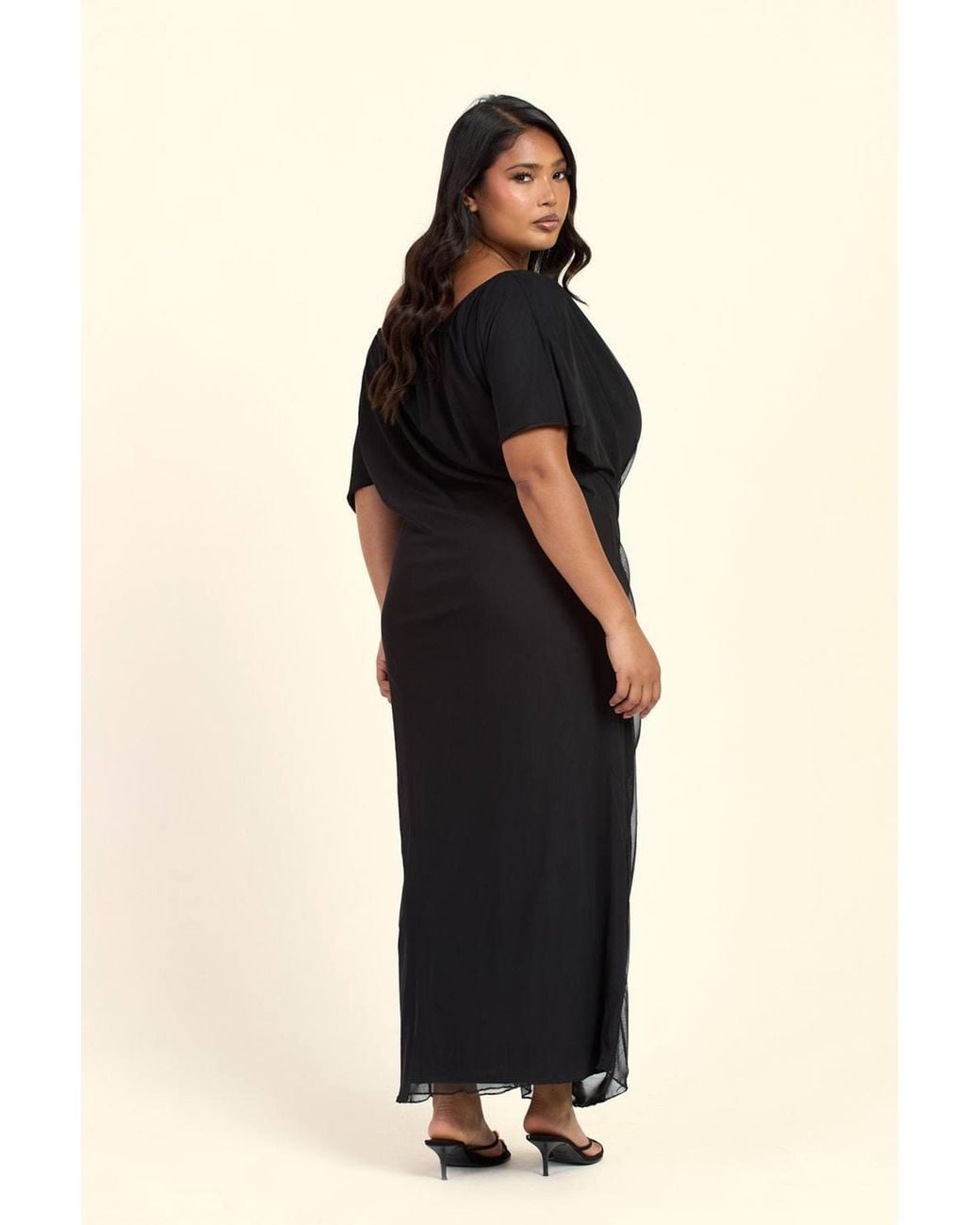 FASHION-SZN Black Curve Drop Shoulder Ruched Mesh Midaxi Dress
