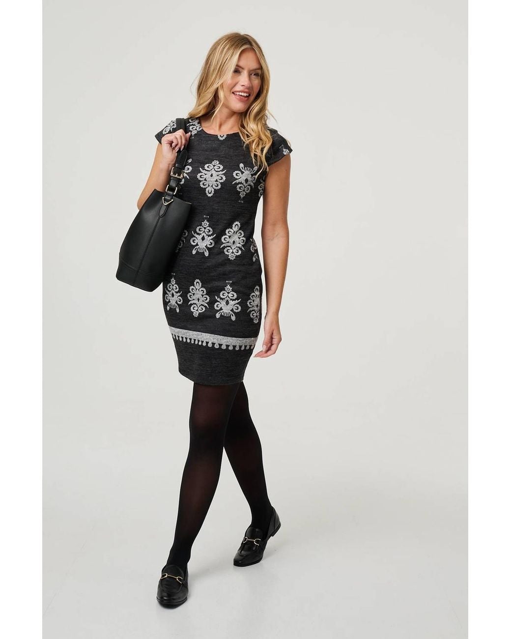 Izabel London Black Printed Cap Sleeve Slim Short Dress