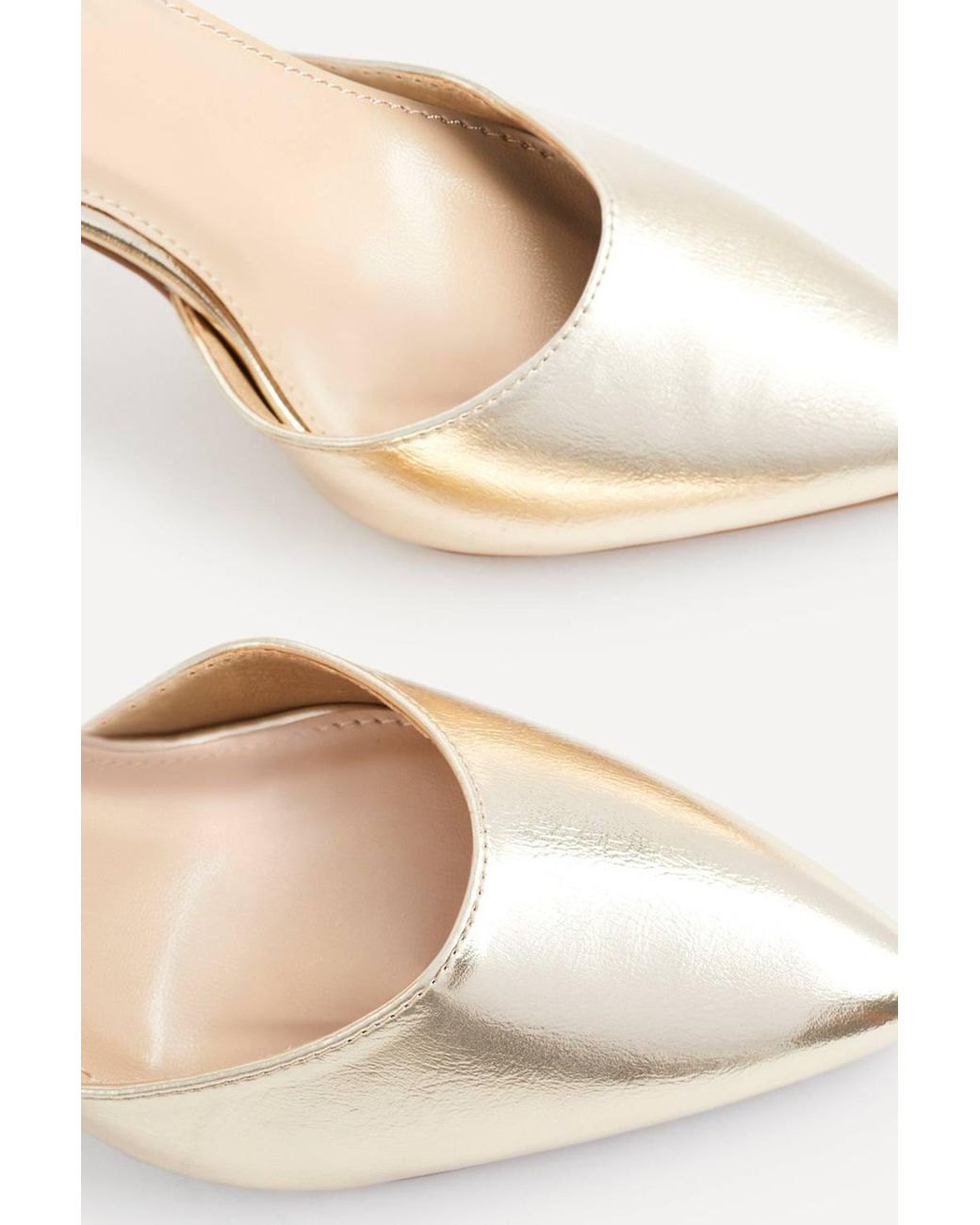 Linzi White Mara Faux Leather Block Heeled Court Shoe