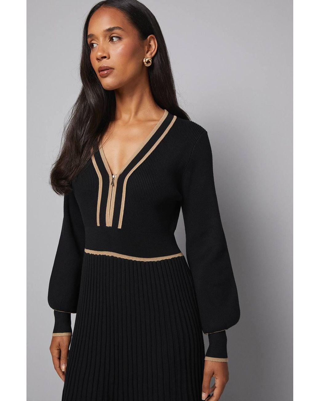 Wallis Black Zip Front Pleated Knitted Midi Dress