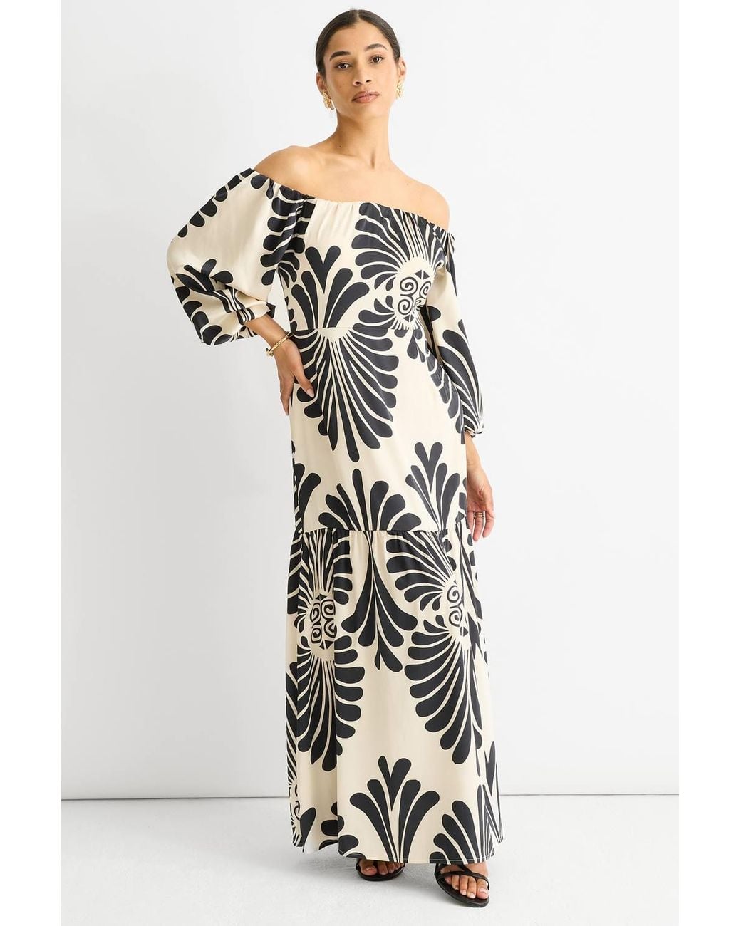 Gini London White Bardot Mono Print Maxi Dress
