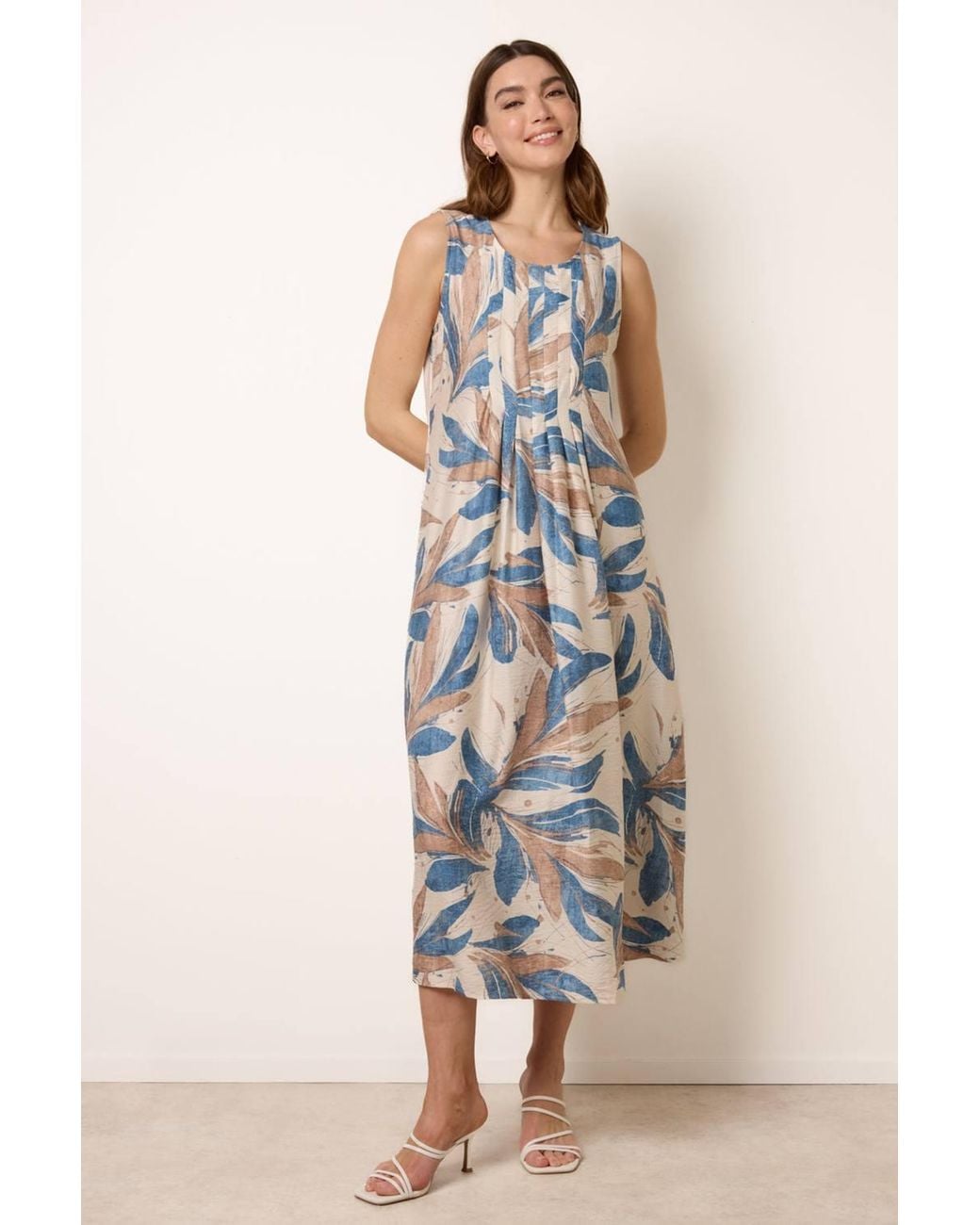 Blue Vanilla Blue Elasticated Waist Sleeveless Round Neck Maxi Dress