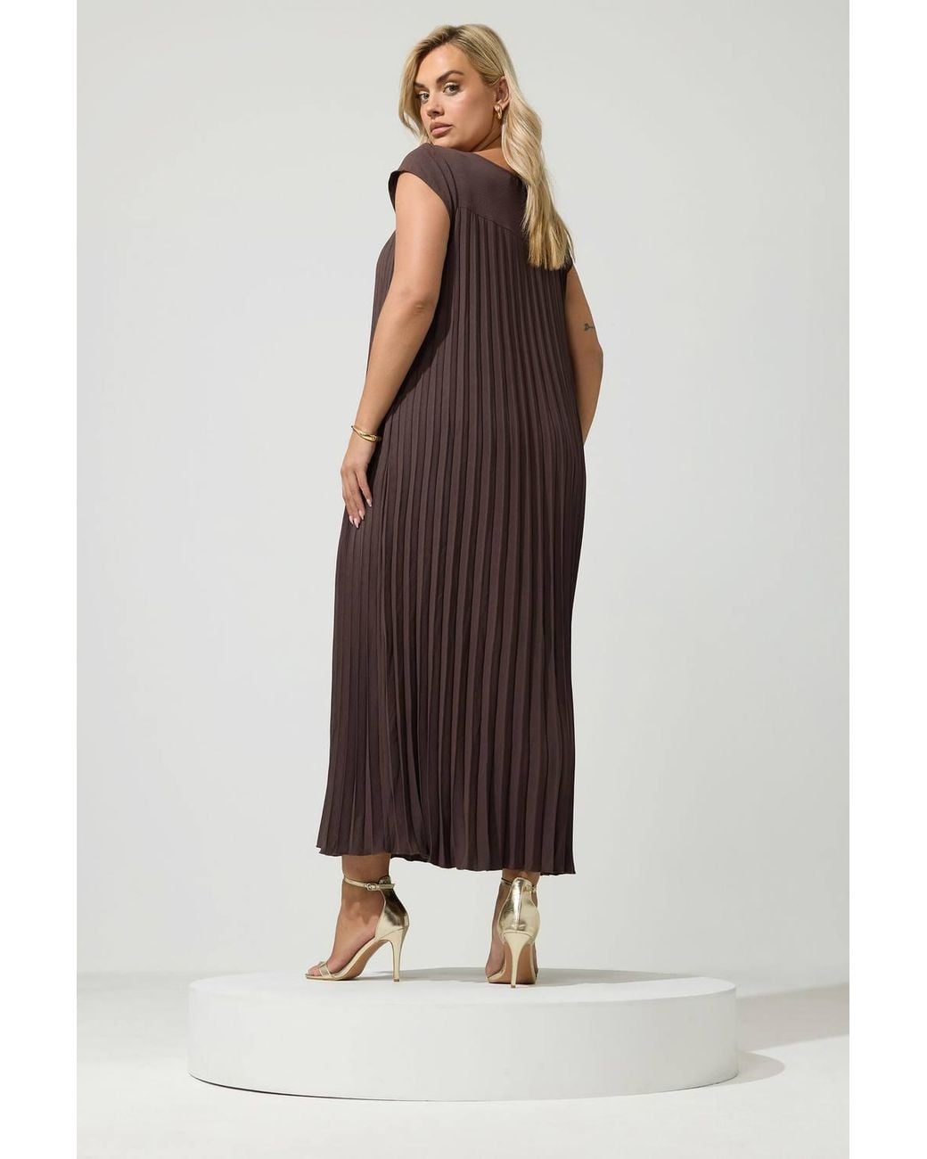 Yours Brown Pleated Maxi Dress