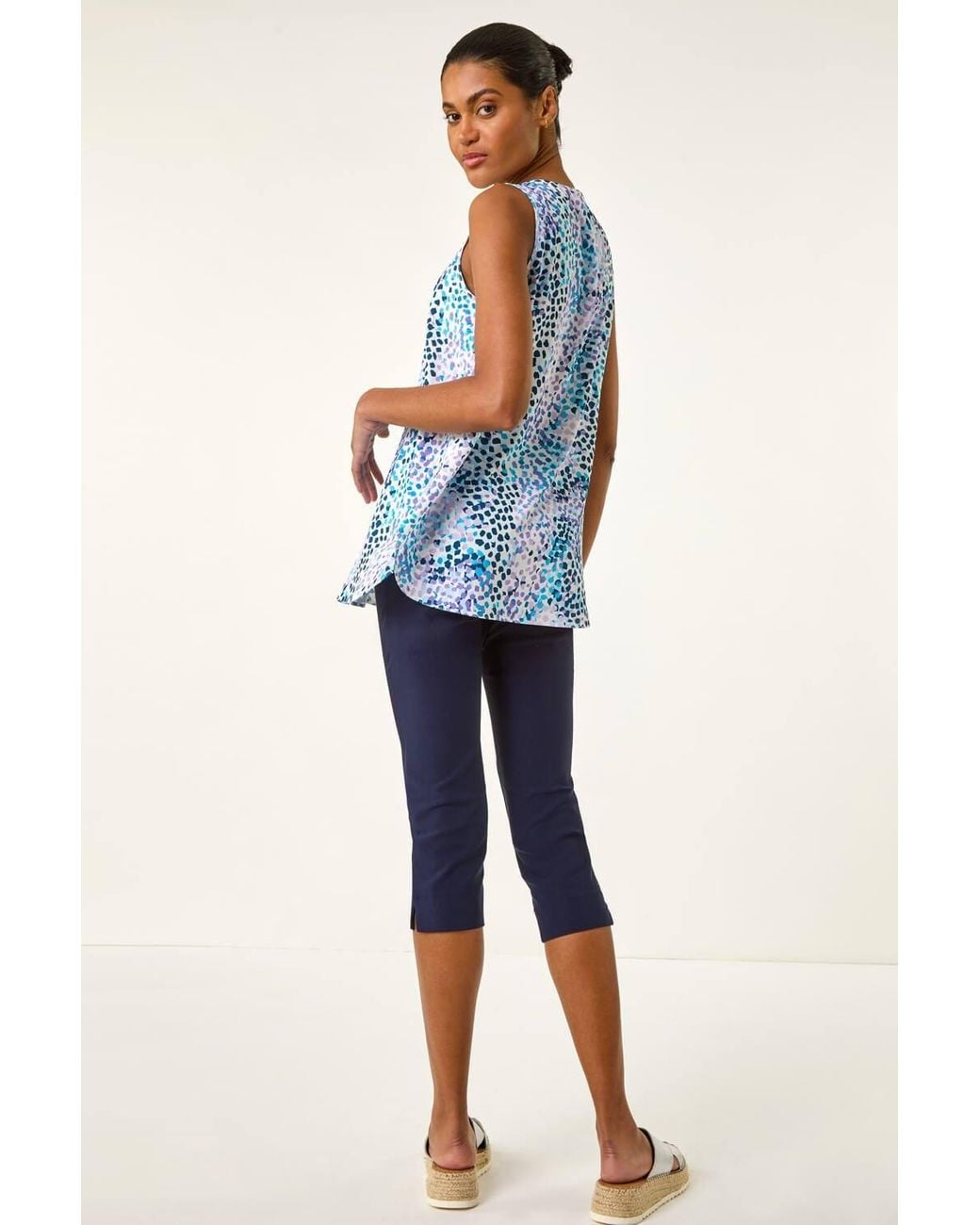Roman Blue Abstract Print V-Neck Pleat Top