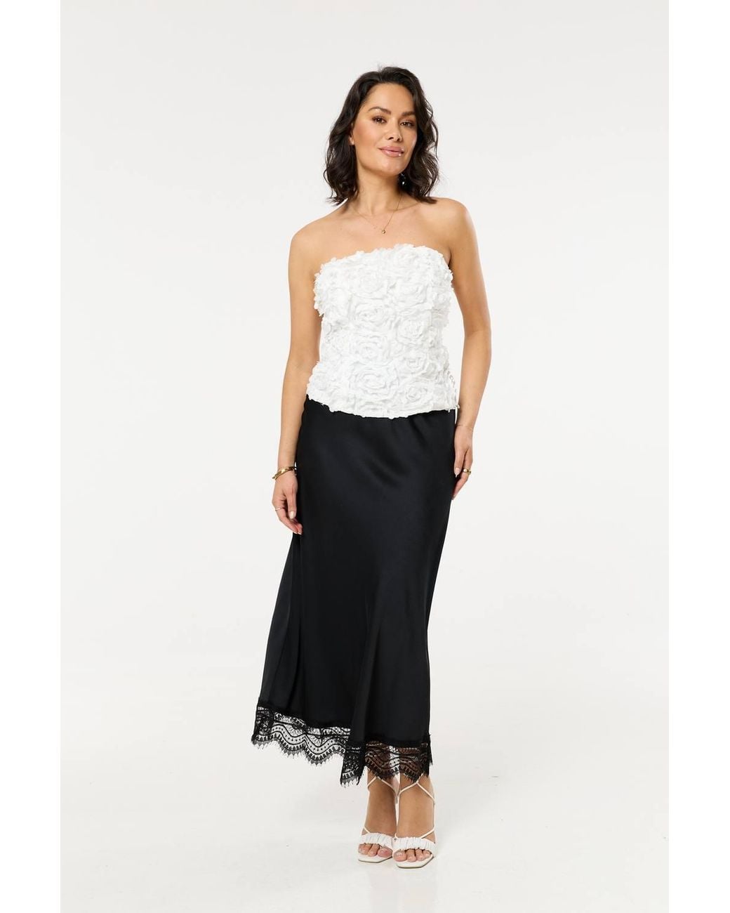 Liquorish White Floral Applique Bandeau Top