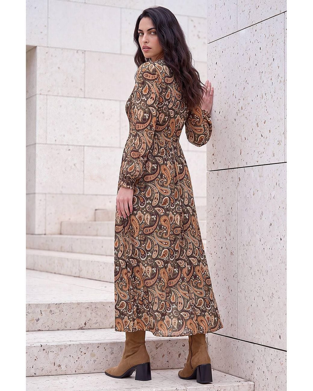 D.u.s.k Green Paisley Shirred Midi Dress