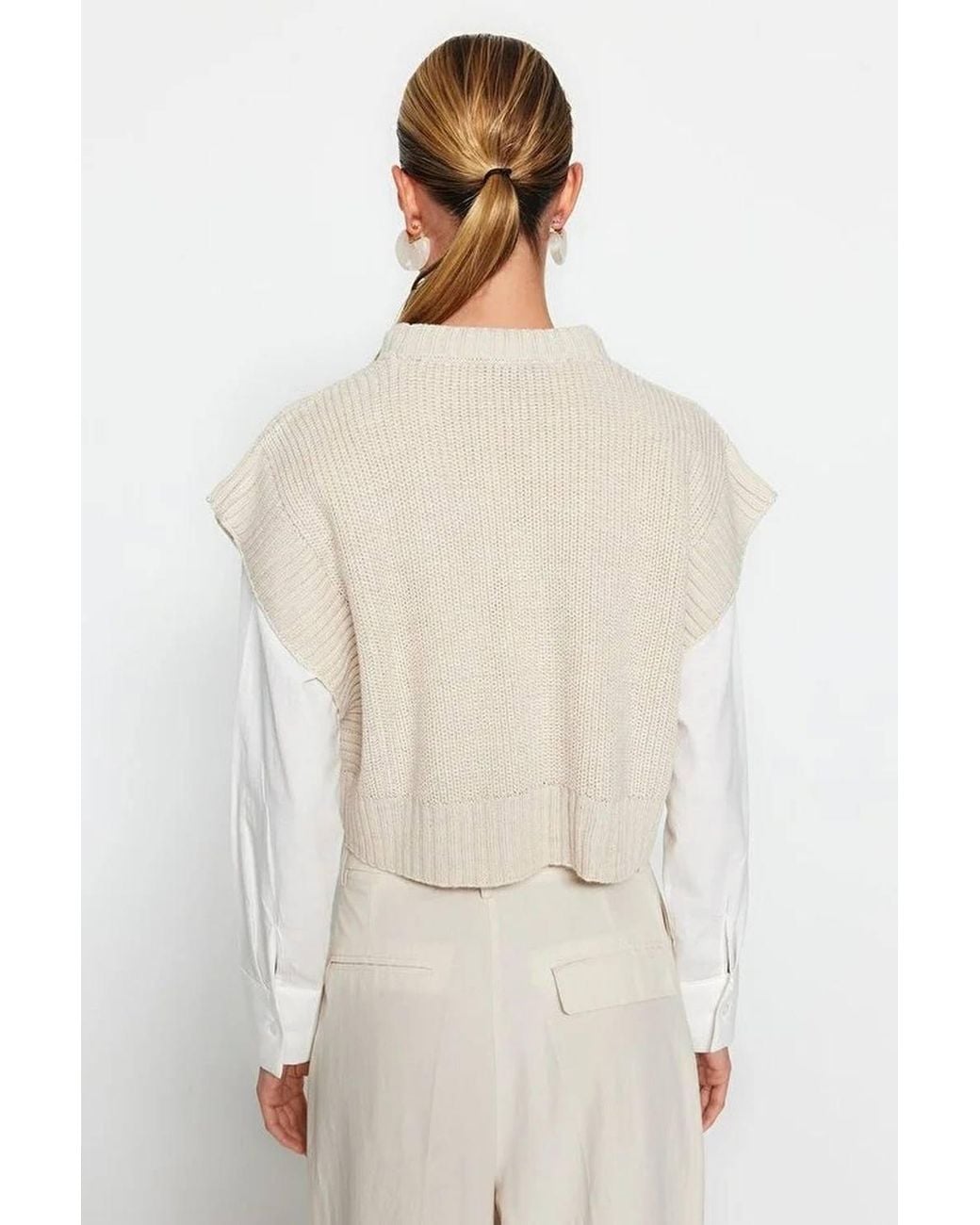 WOVCOR Natural Crop Crew-Neck Knitted Vest