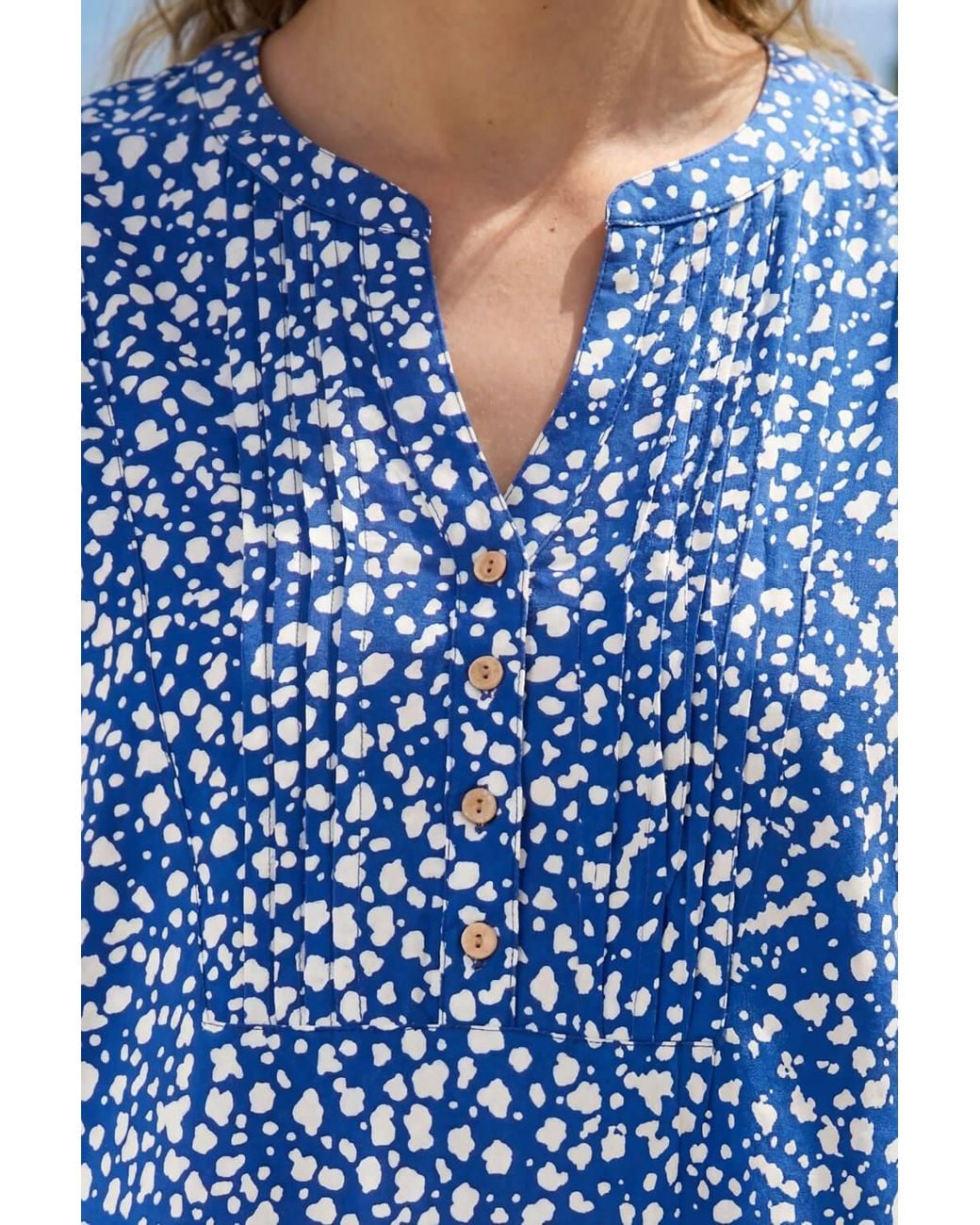 Roman Blue Speck Print V-Neck Button Top