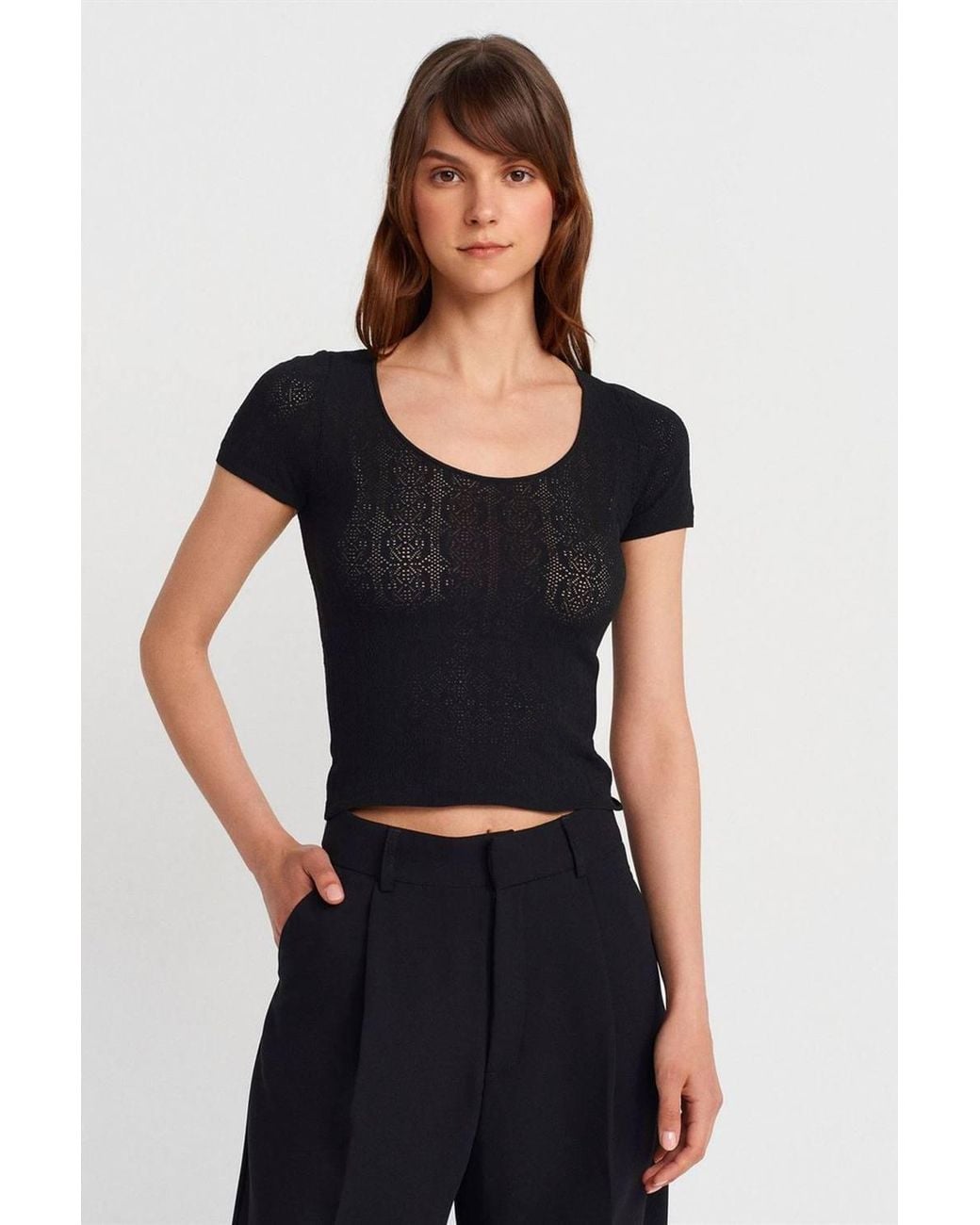 Dilvin Black Slim Fit Ribbed Textured Blouse