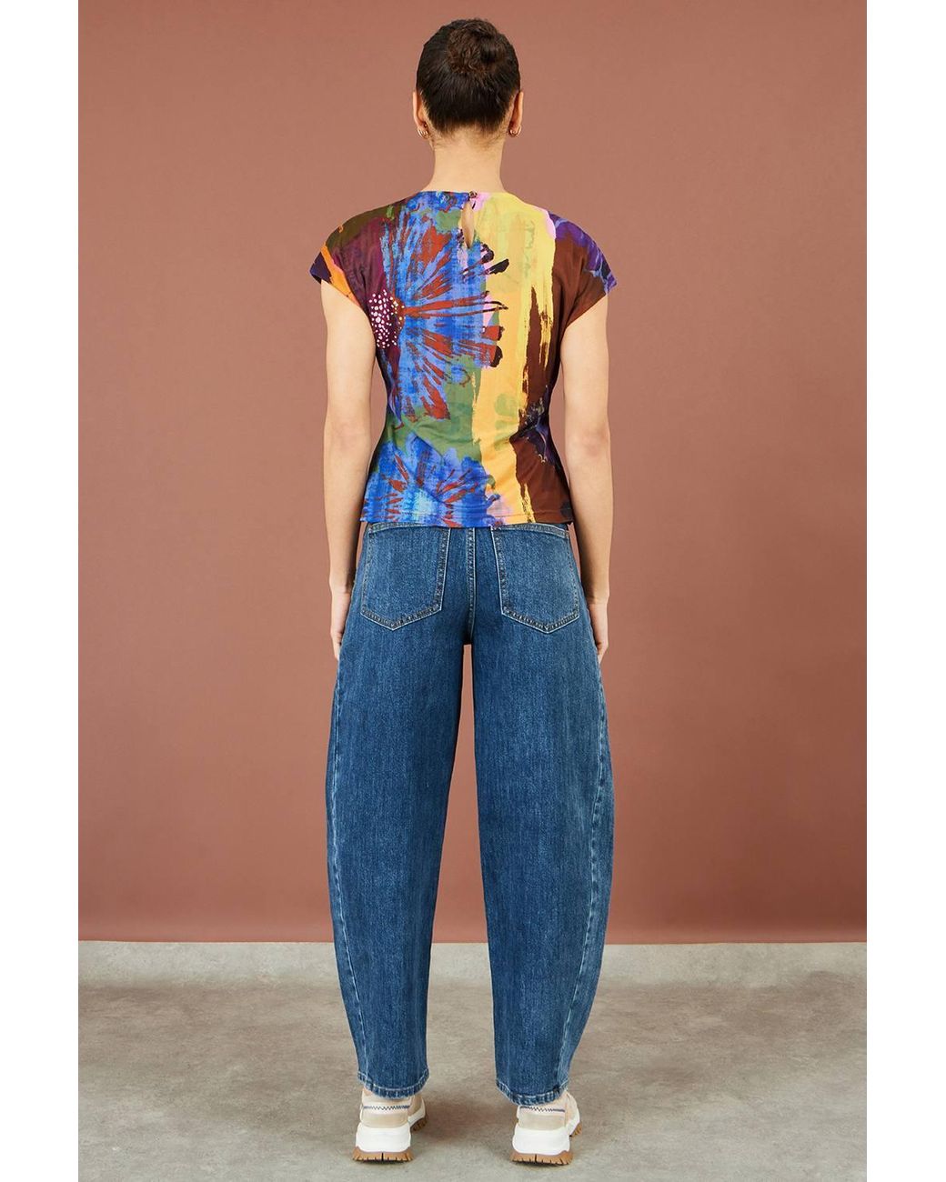 Yumi' Red Multicolour Floral Mesh Top