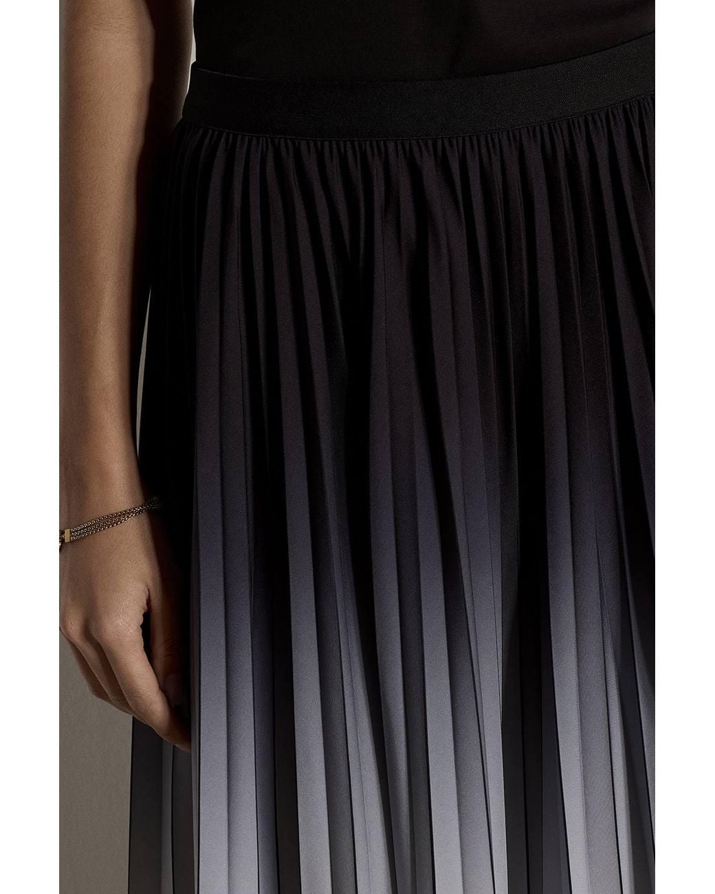 Apricot Black Ombre Pleated Midi Skirt