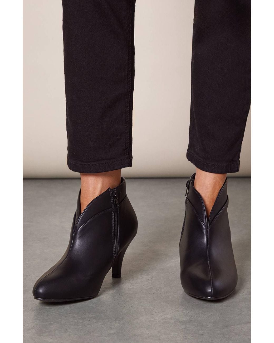 Wallis Black Wide Fit Ashleigh Pointed Shoe Boots