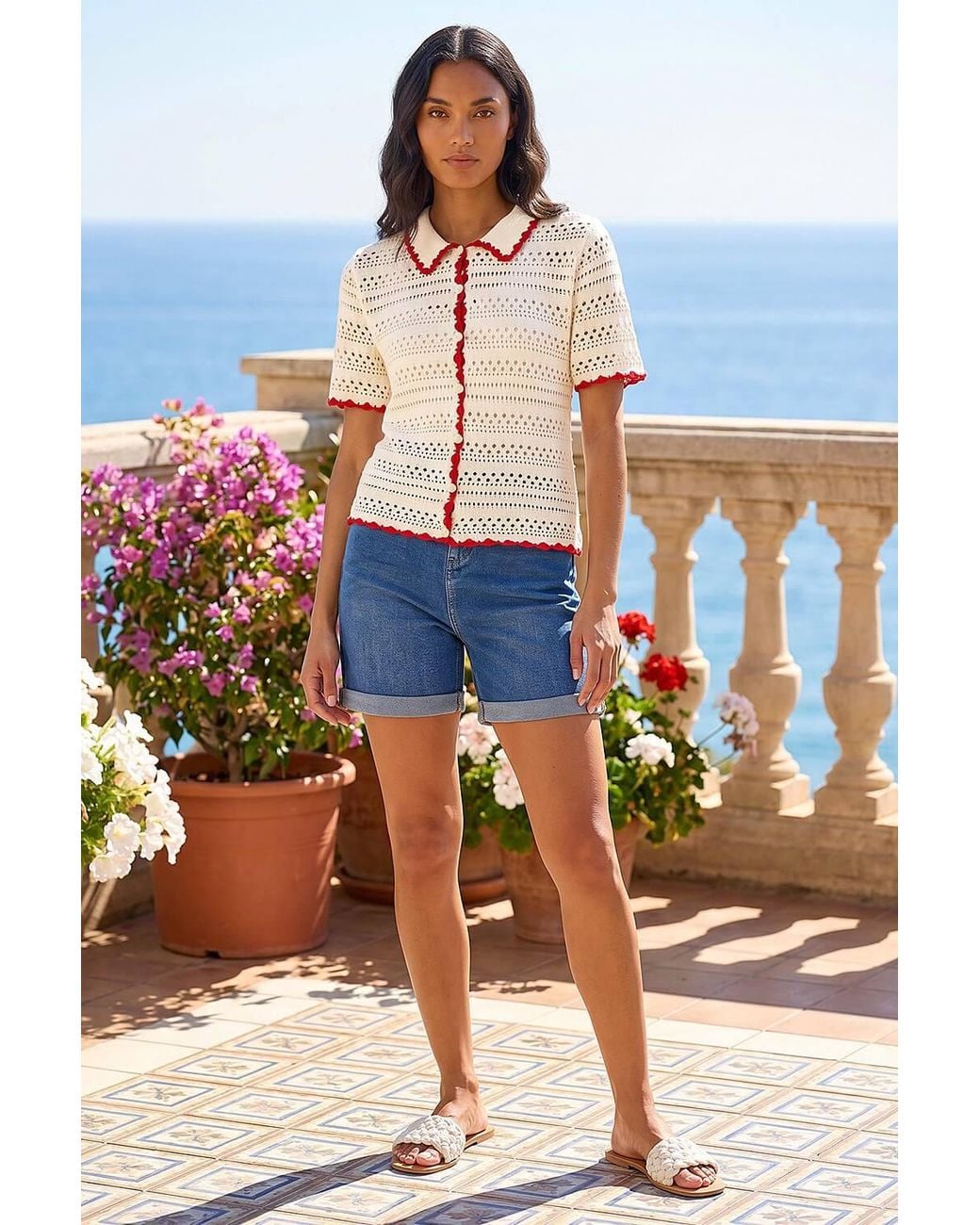 Roman White Collar Button Knit Top