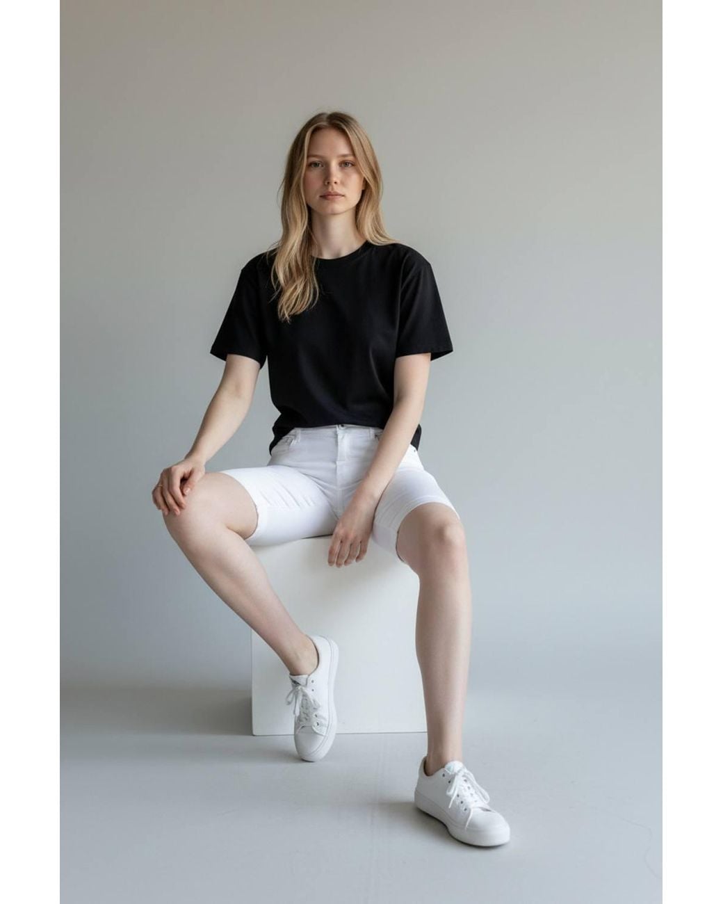 Paulo Due White Bermuda Chino Shorts